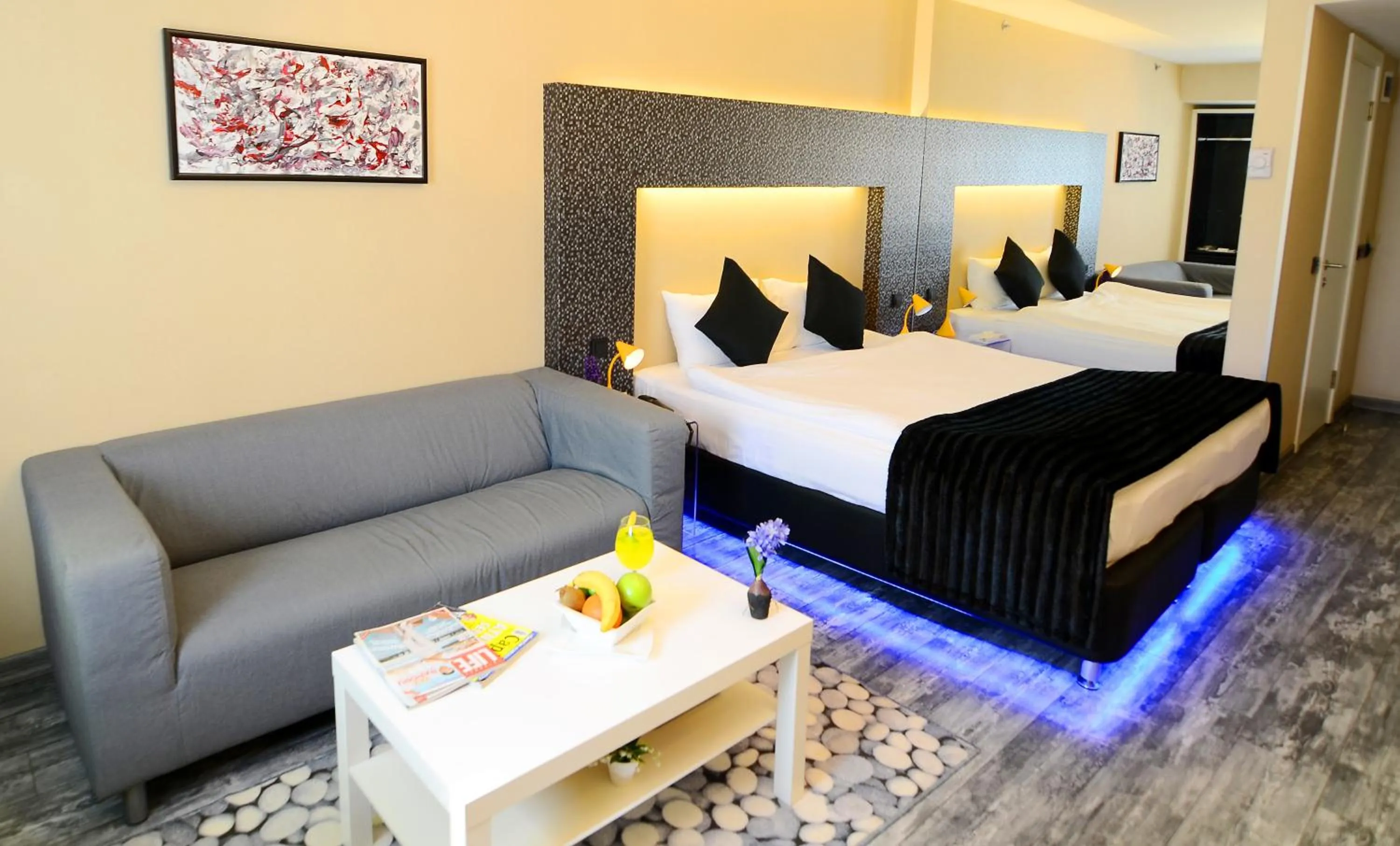 Decorative detail, Bed in Tempo Hotel Caglayan