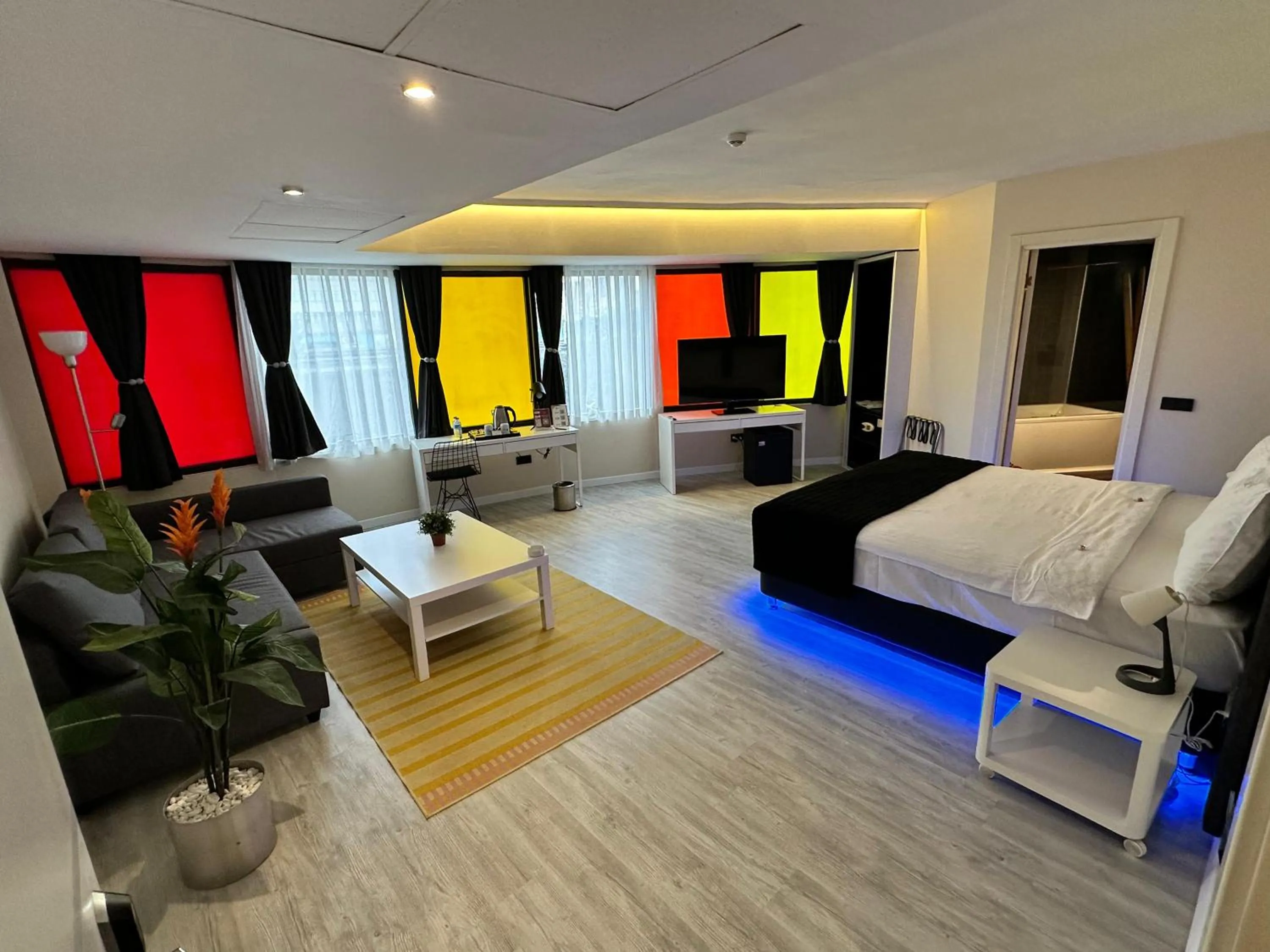 Photo of the whole room, Bed in Tempo Hotel Caglayan