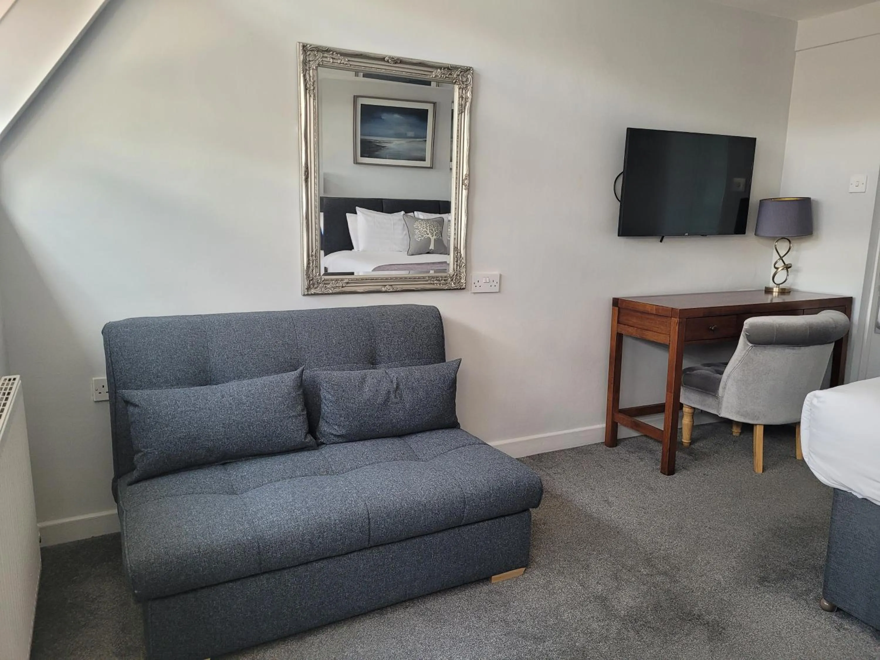Seating area in The Beeches Hotel & Leisure Club