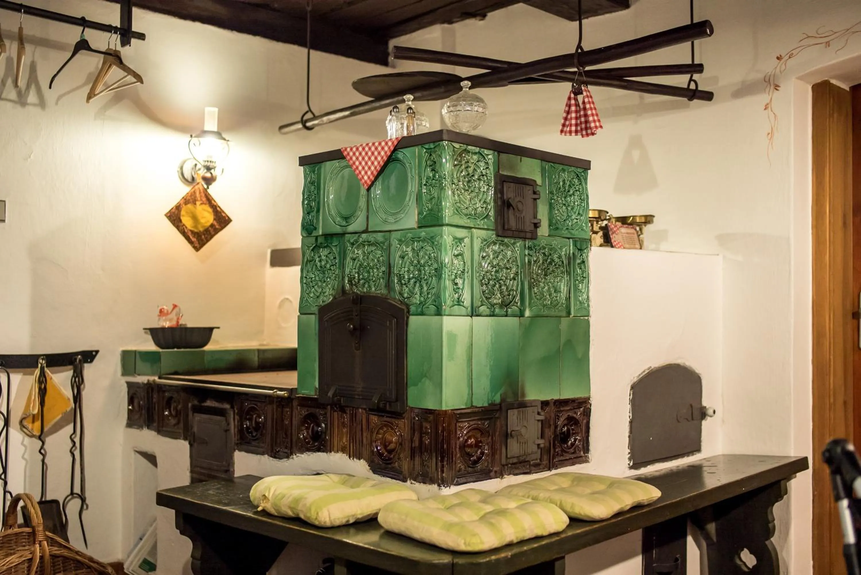 Seating area in Hamr Divci Kamen