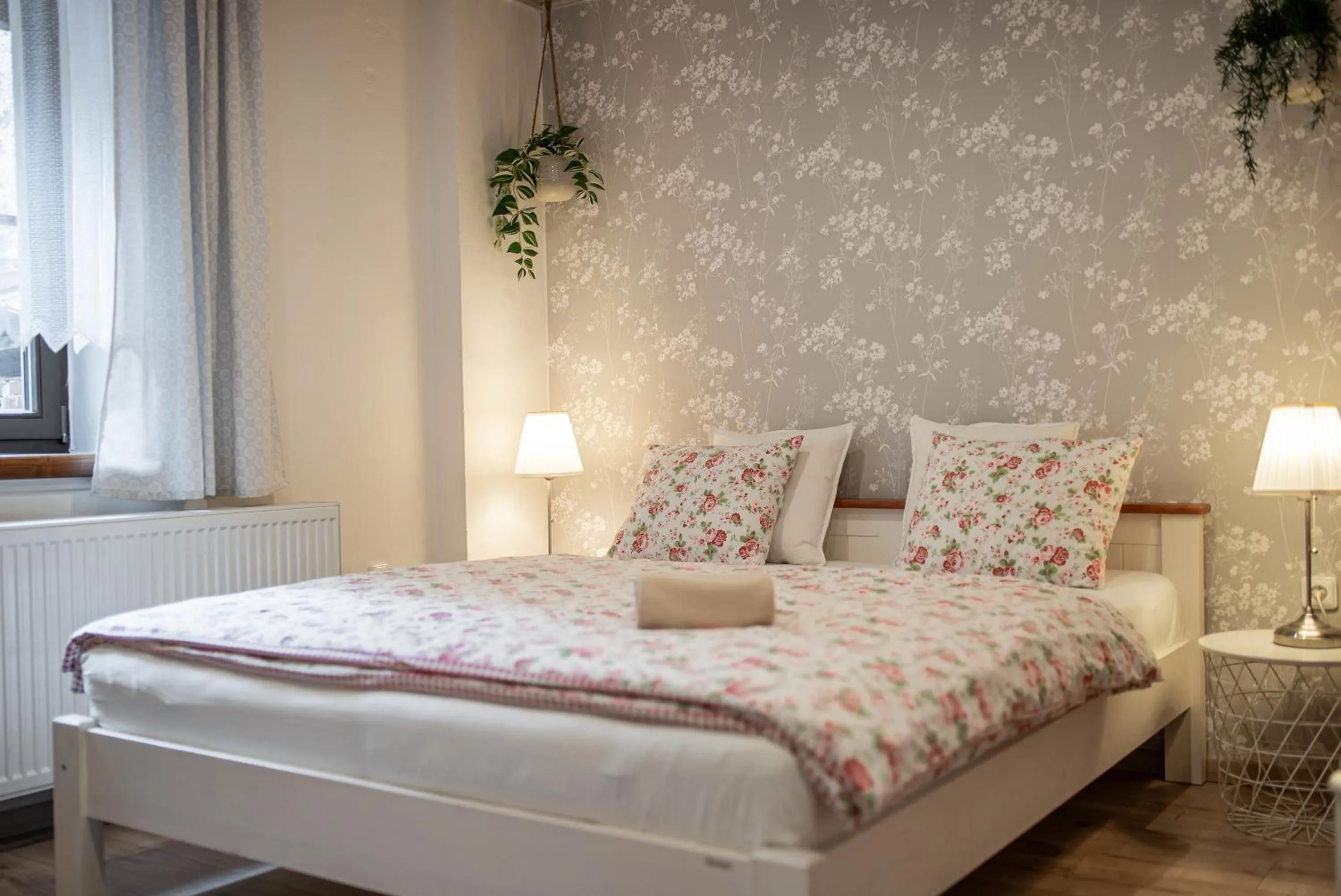 Bed in Hamr Divci Kamen