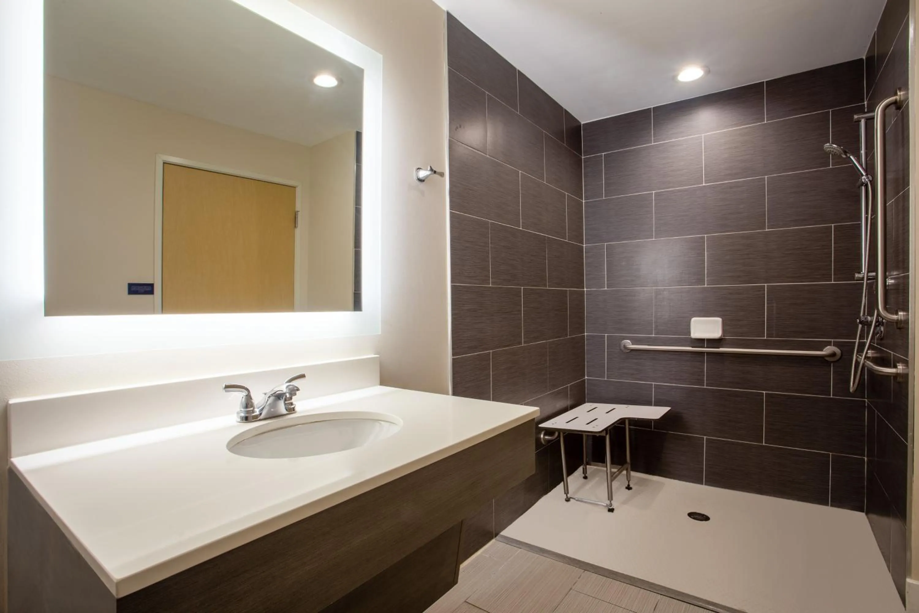 Photo of the whole room in voco St Augustine Historic Area by IHG