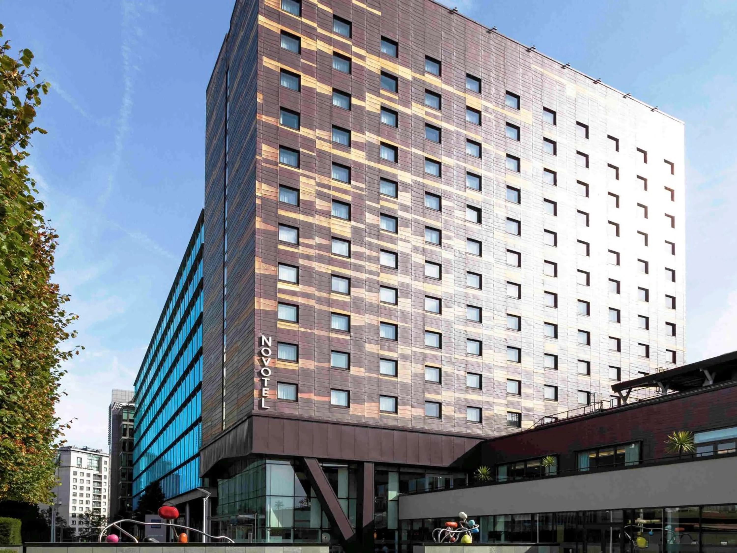 Property building in Novotel London Paddington