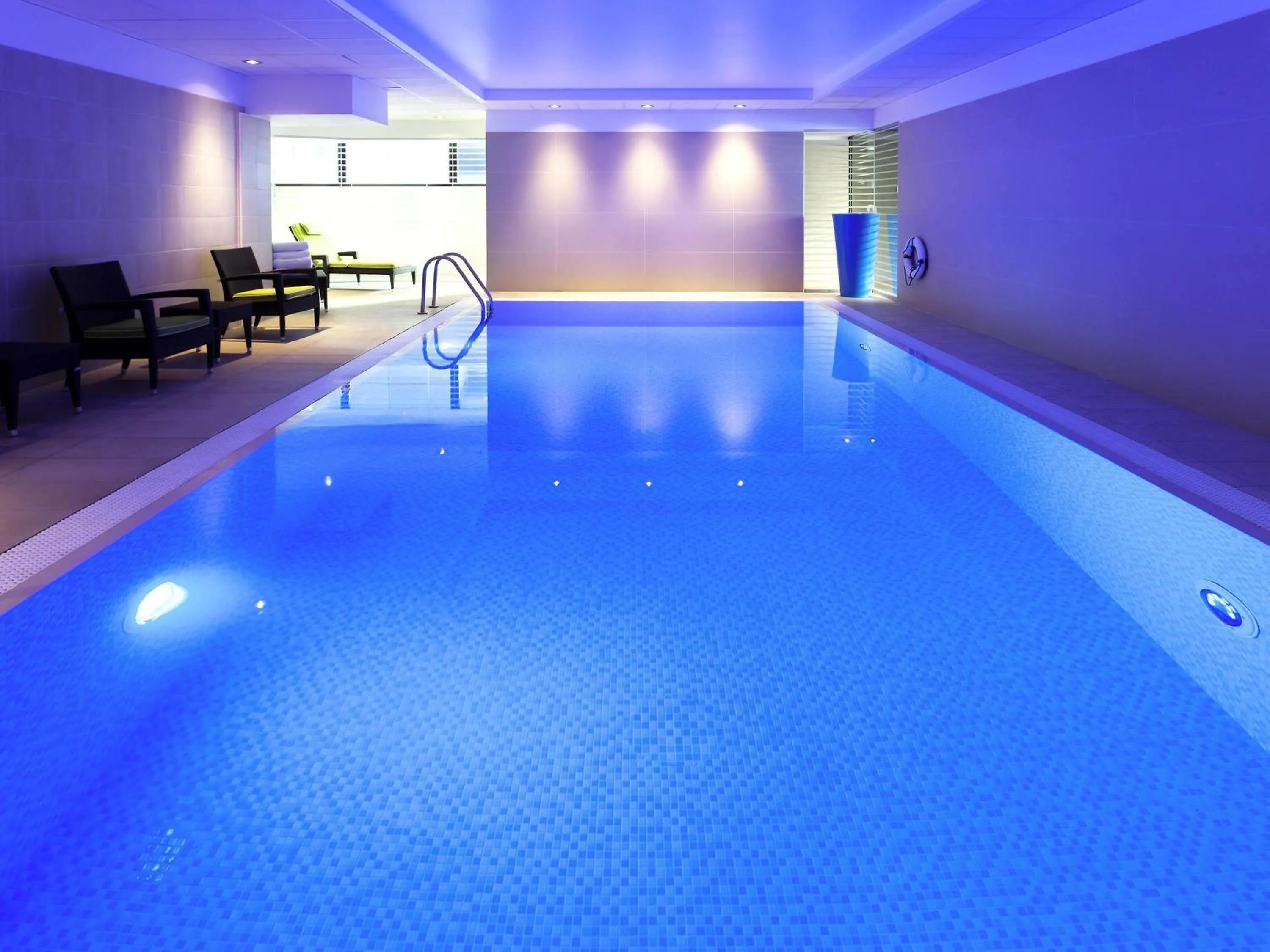 Property building in Novotel London Paddington