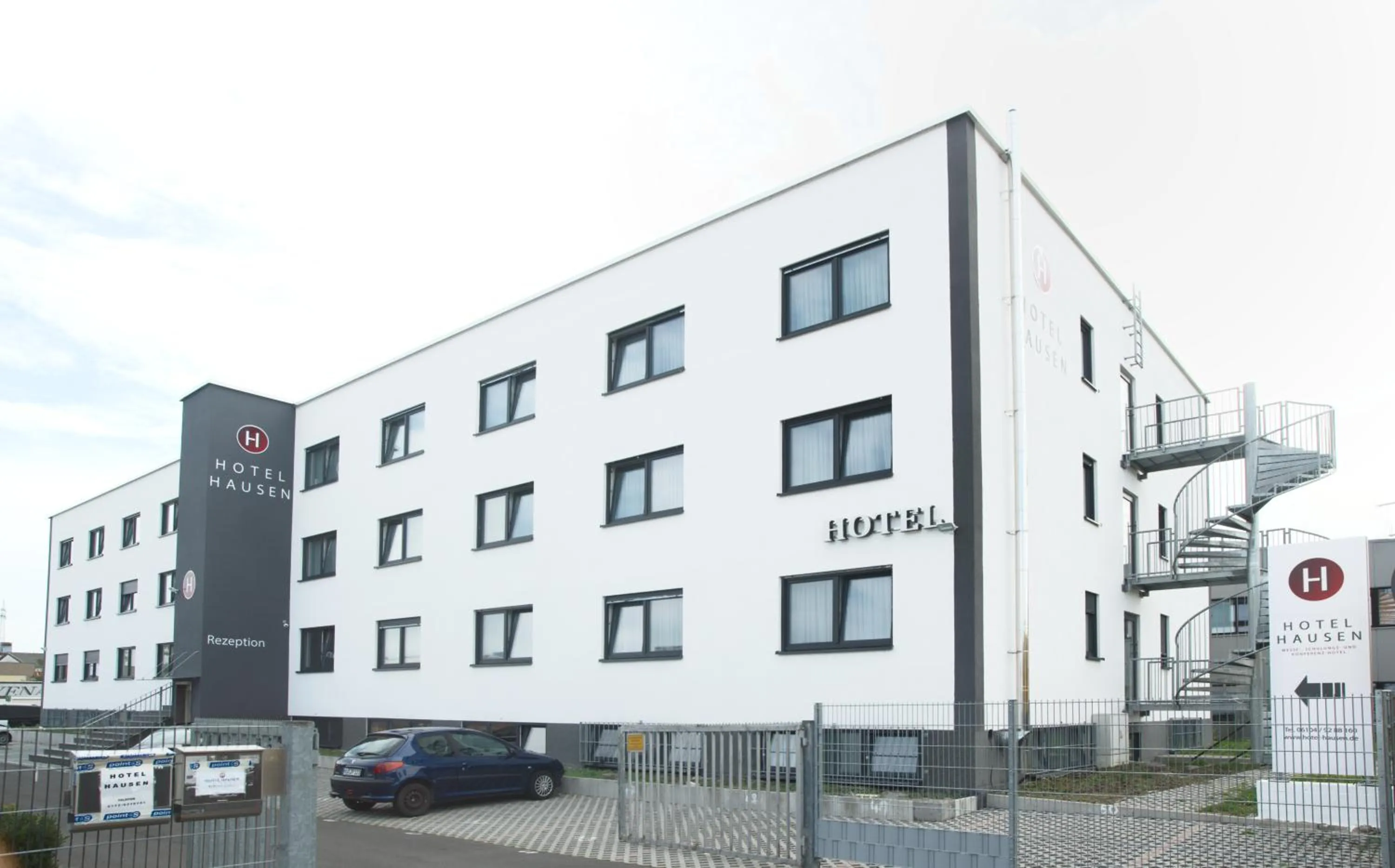 Property building in Hotel Hausen Obertshausen Frankfurt