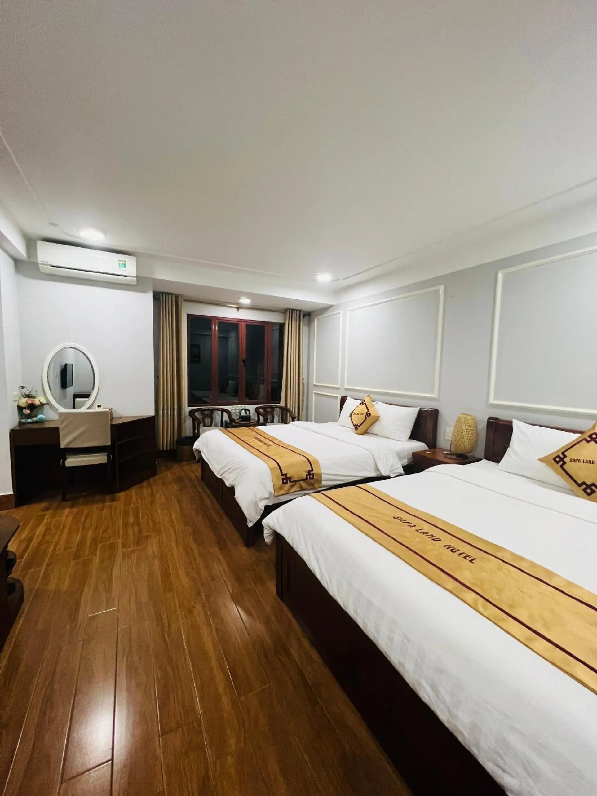 Bedroom in Sapa Land Hotel