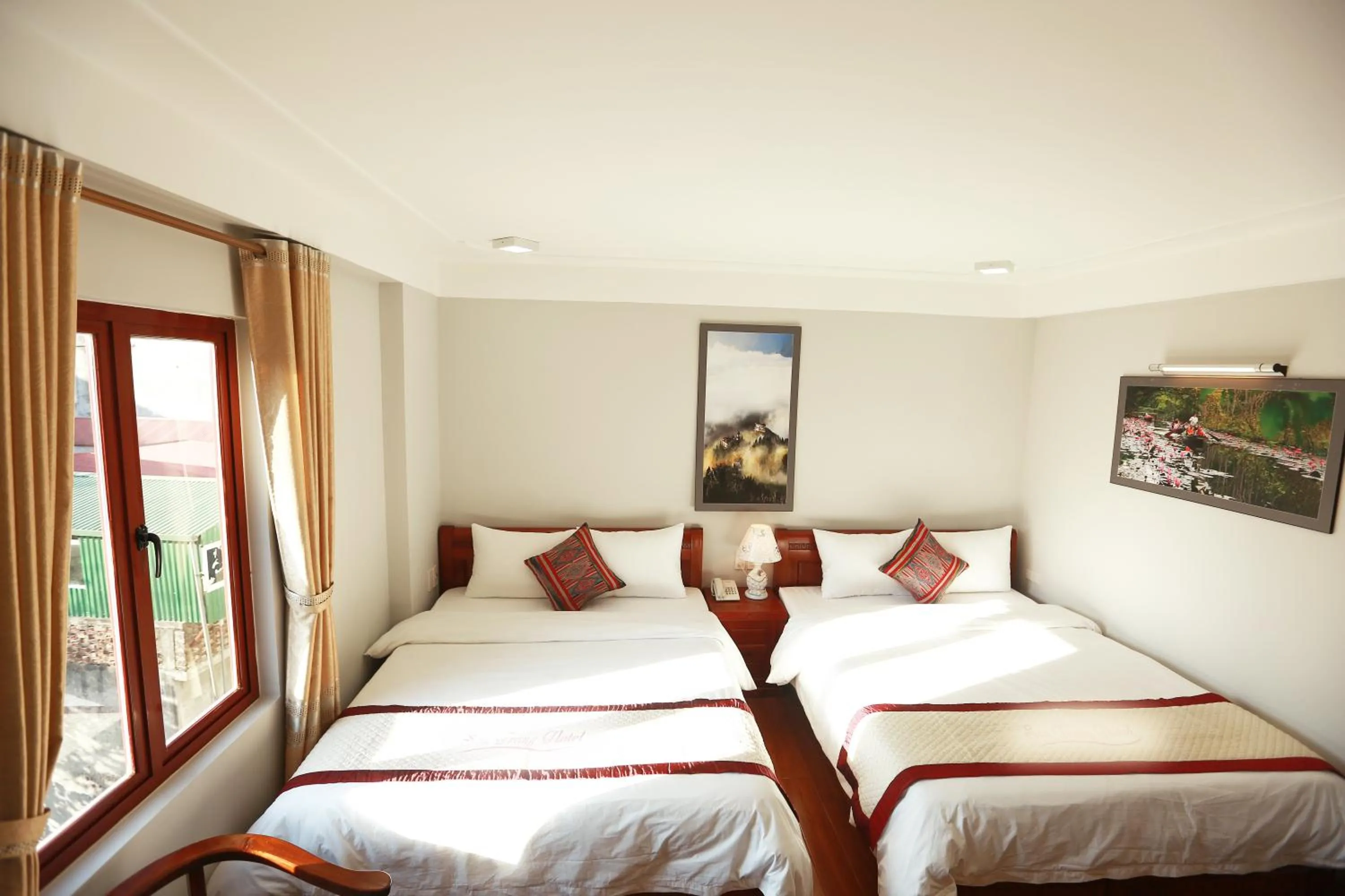 Bed in Sapa Land Hotel