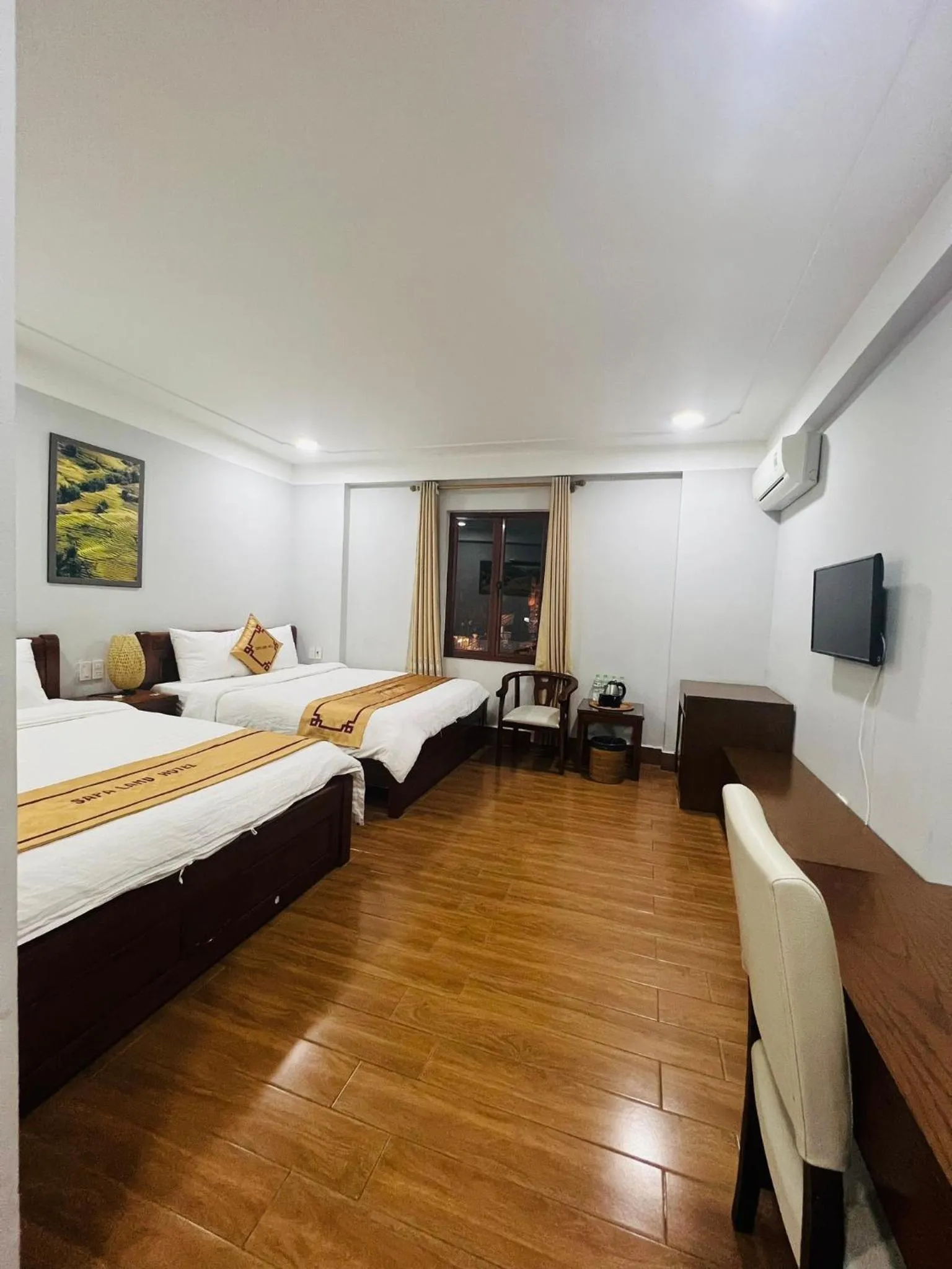 Photo of the whole room in Sapa Land Hotel