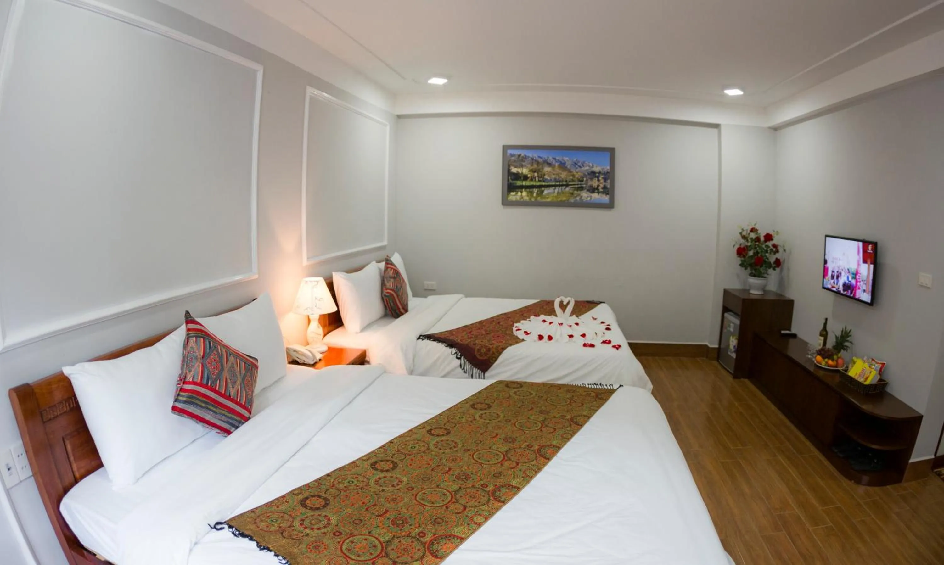 Bed in Sapa Land Hotel