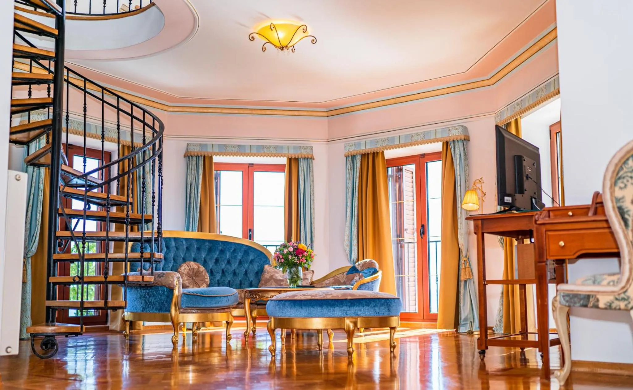 Living room in Hotel Miramar