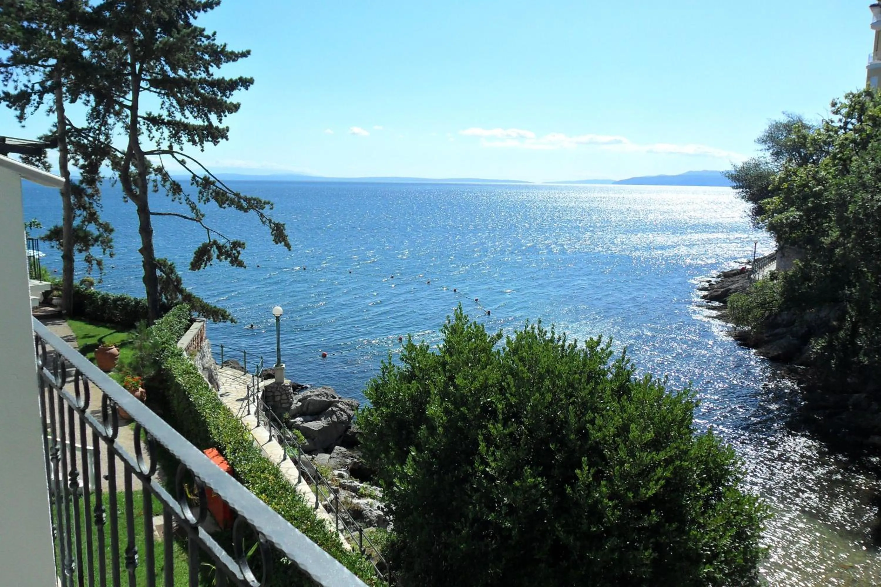 Day in Hotel Miramar