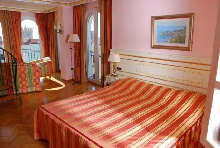 Superior Suite with Sea View in Hotel Miramar Superior Suite with Sea View in Hotel Miramar