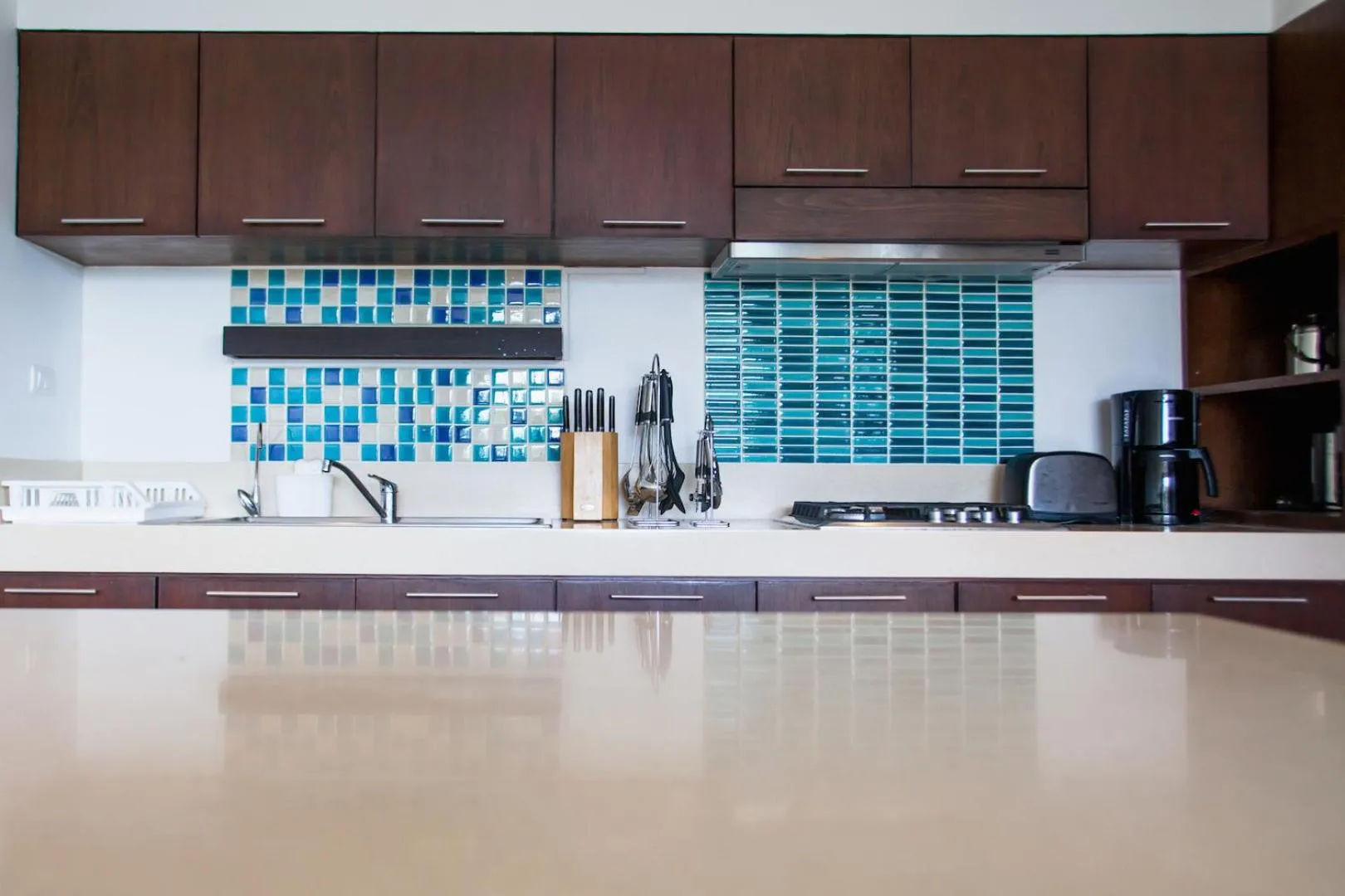 Kitchen or kitchenette in Amatapura Villa 26