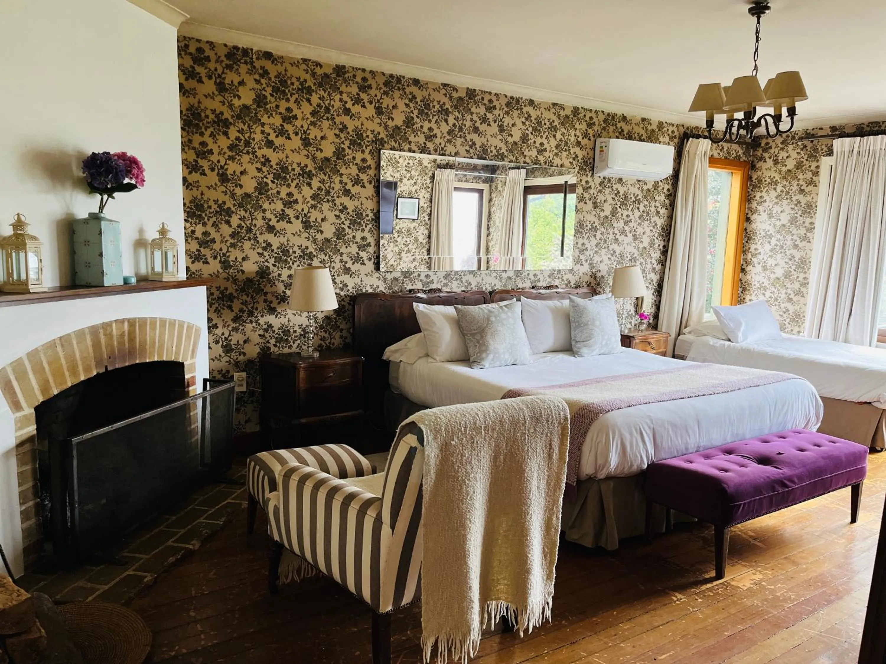 Bed in Hotel El Ciervo