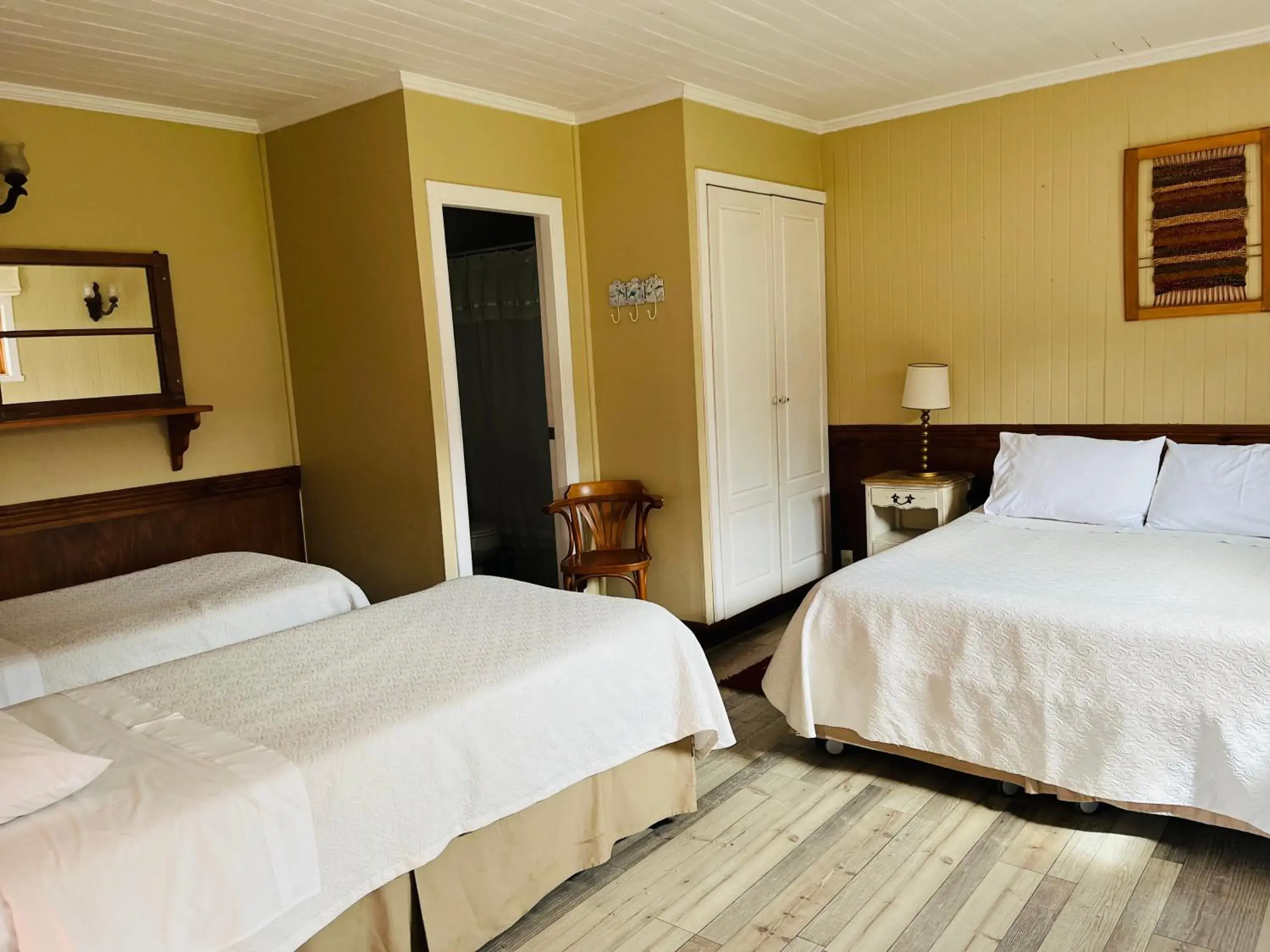 Family Room in Hotel El Ciervo Family Room in Hotel El Ciervo