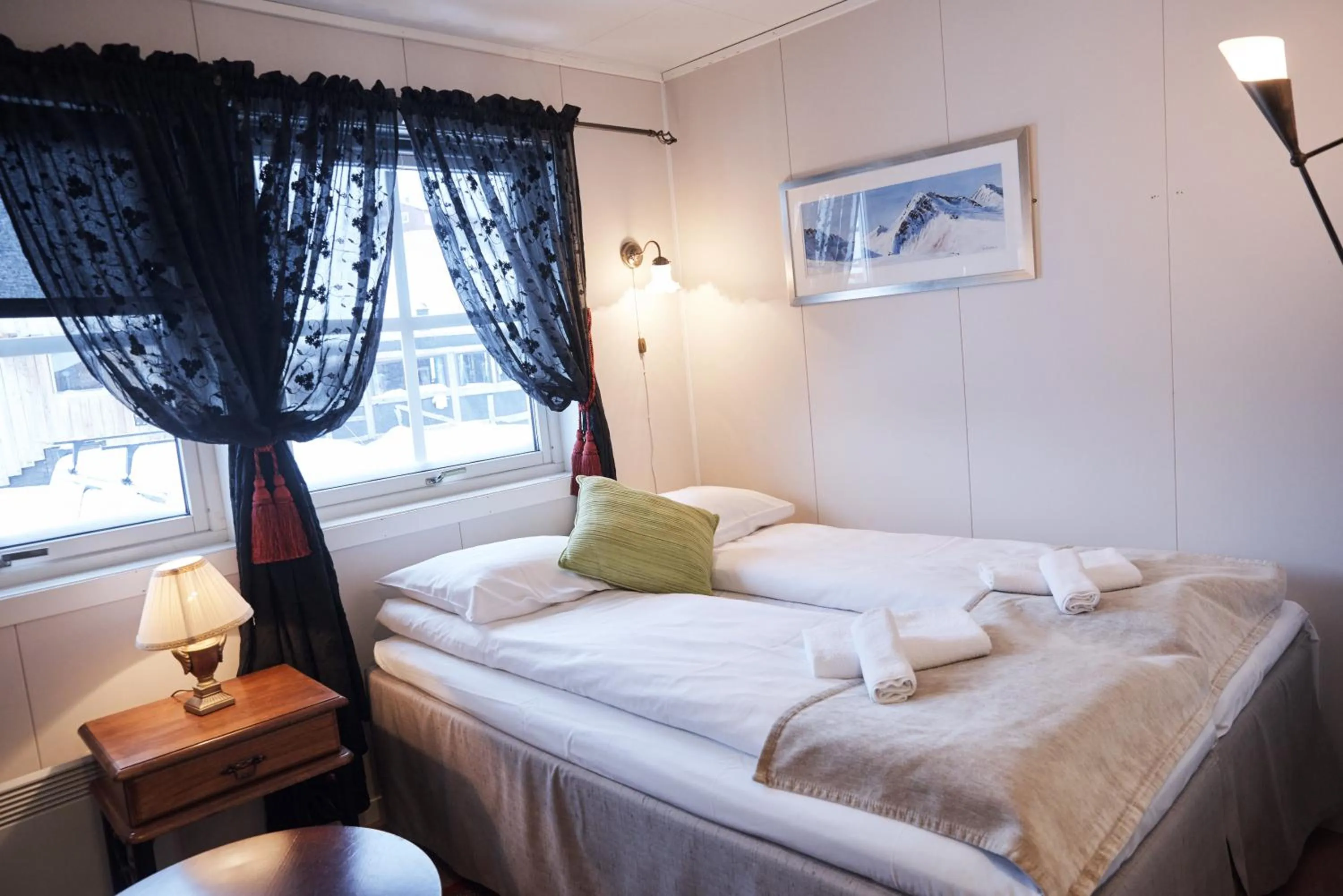 Photo of the whole room, Bed in Mary-Ann's Polarrigg