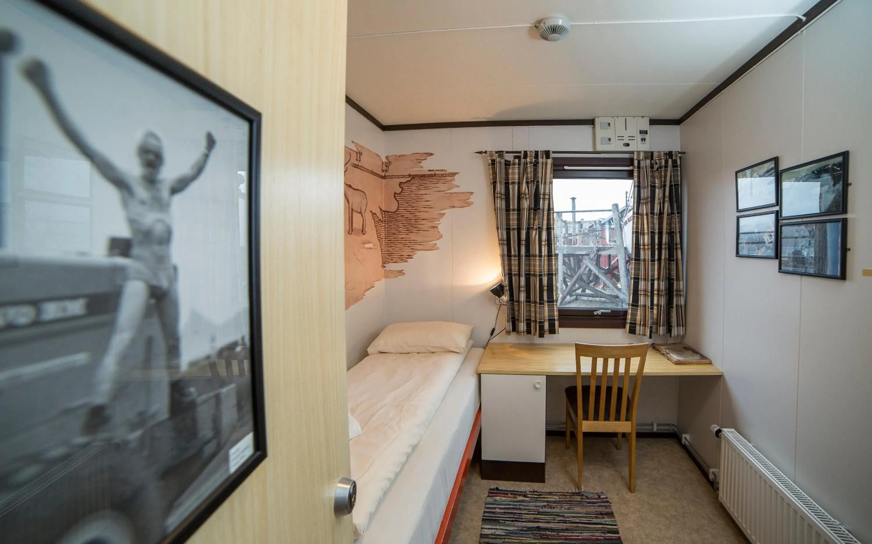 Photo of the whole room, Bed in Mary-Ann's Polarrigg