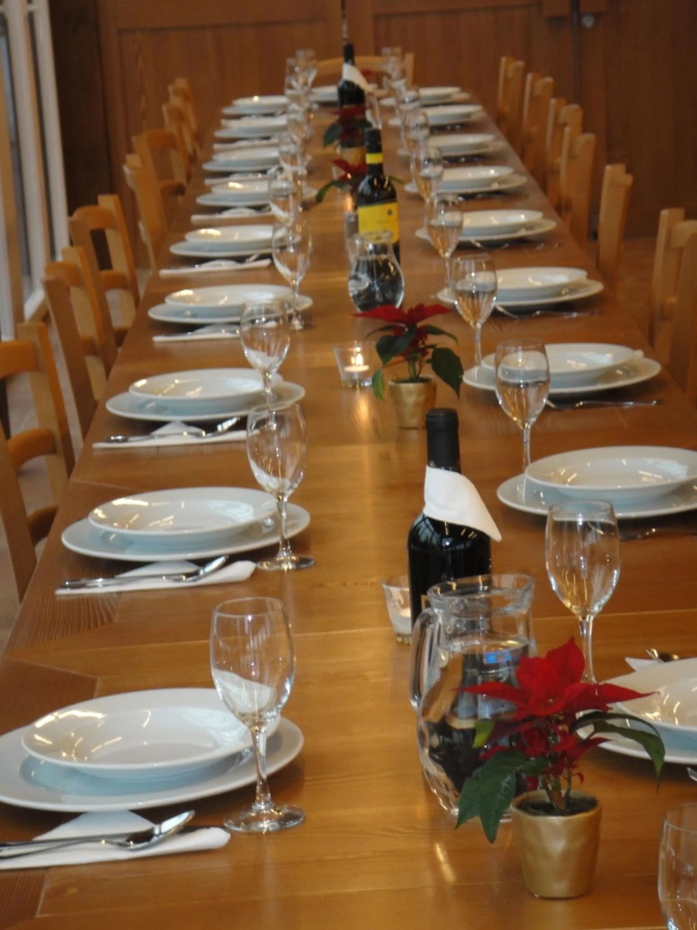 Restaurant/places to eat in Hotel Rakitna