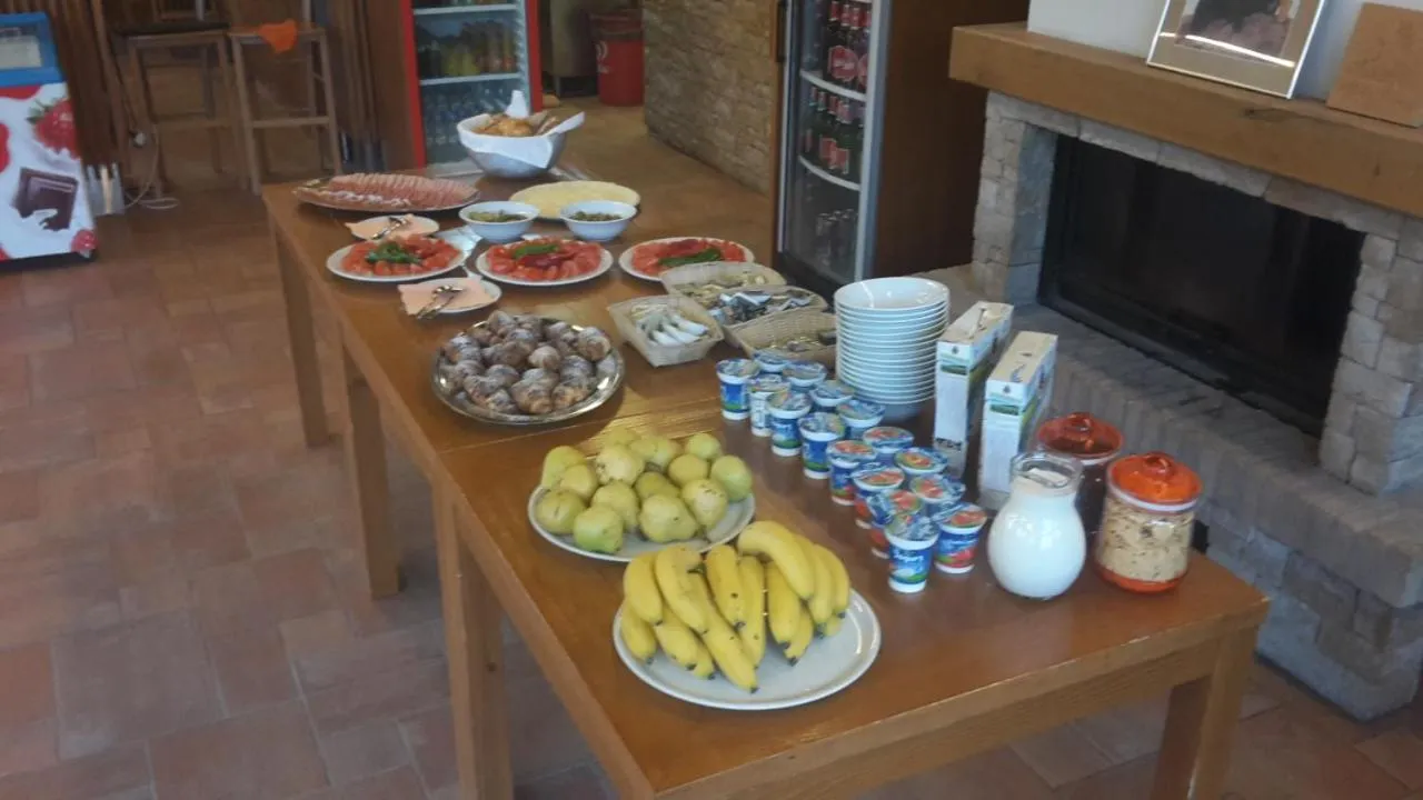 Breakfast in Hotel Rakitna
