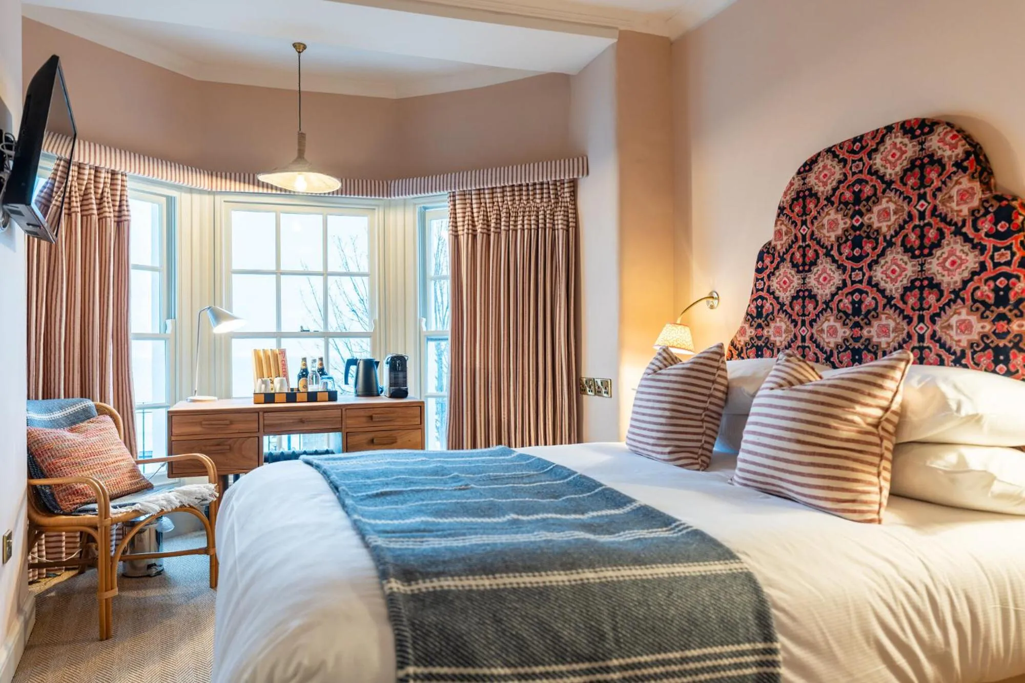 Bed in The Royal Albion