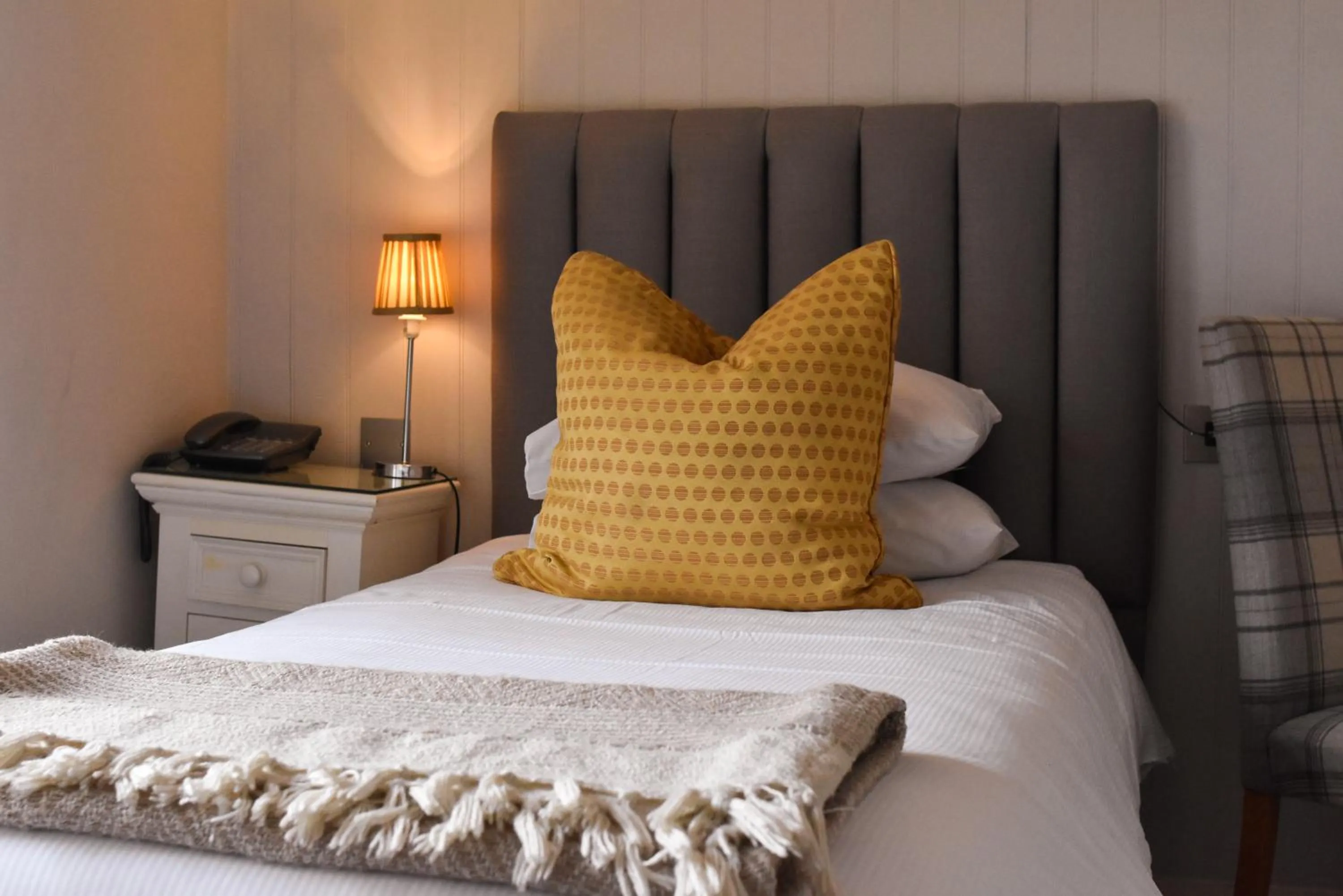 Bed in The Royal Albion