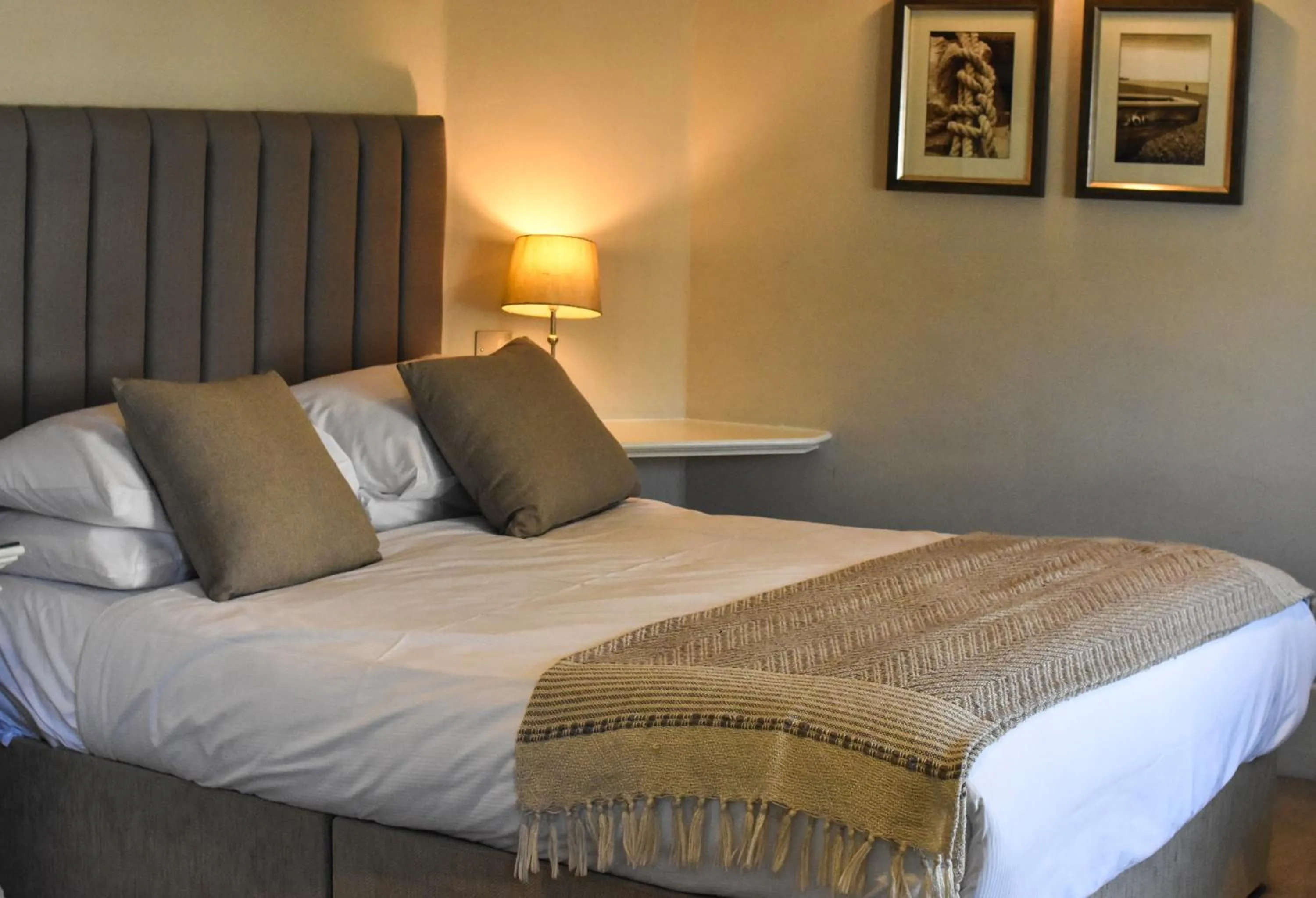 Bed in The Royal Albion