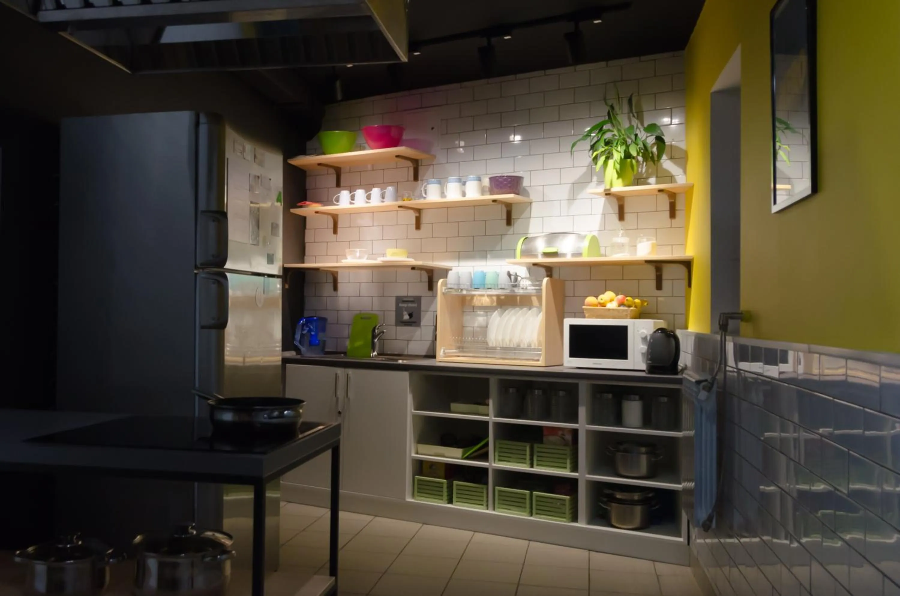 Kitchen or kitchenette in DREAM Hostel Kyiv