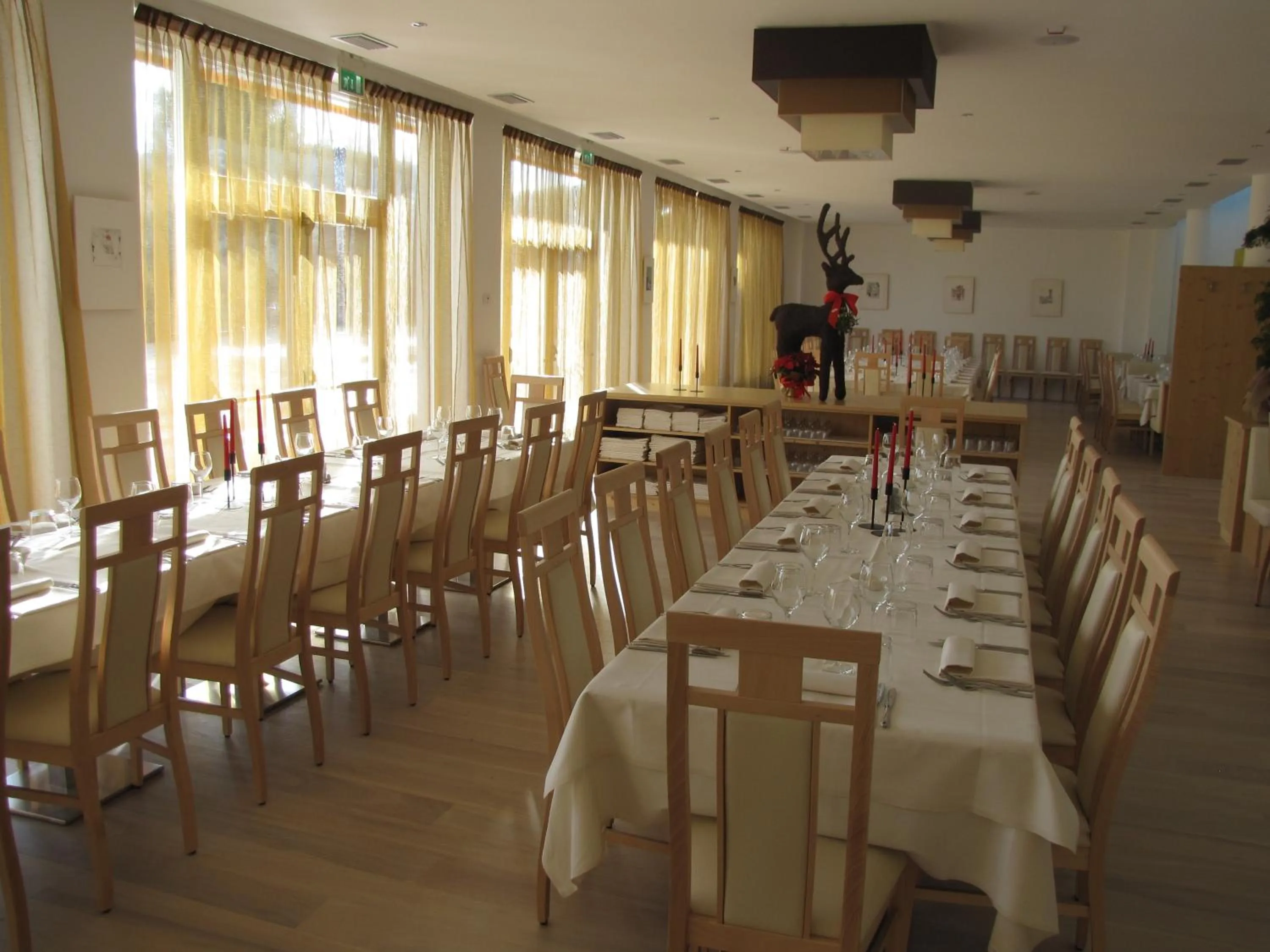 Restaurant/places to eat in Alpen Hotel Eghel