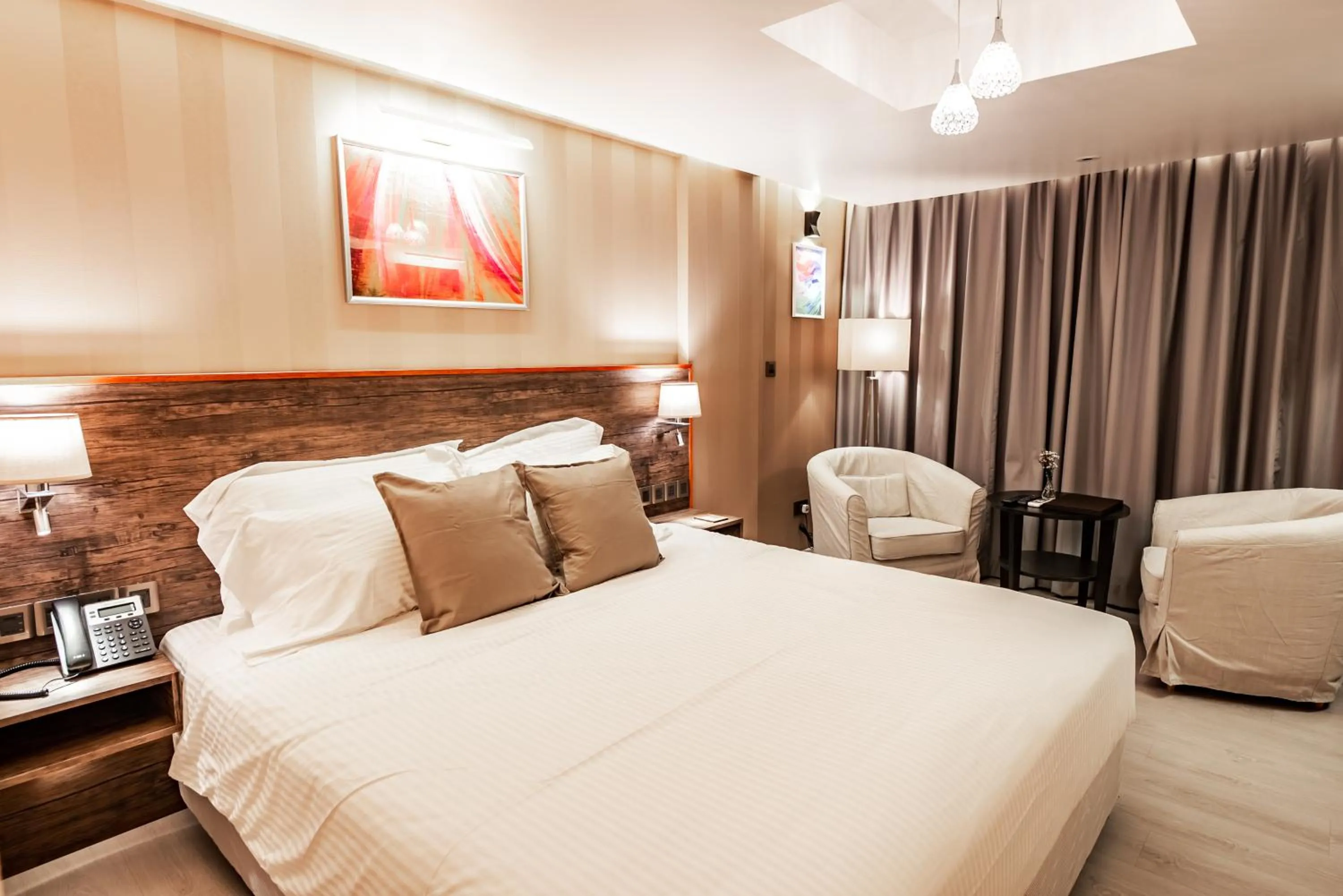 Bed in Amina Residency