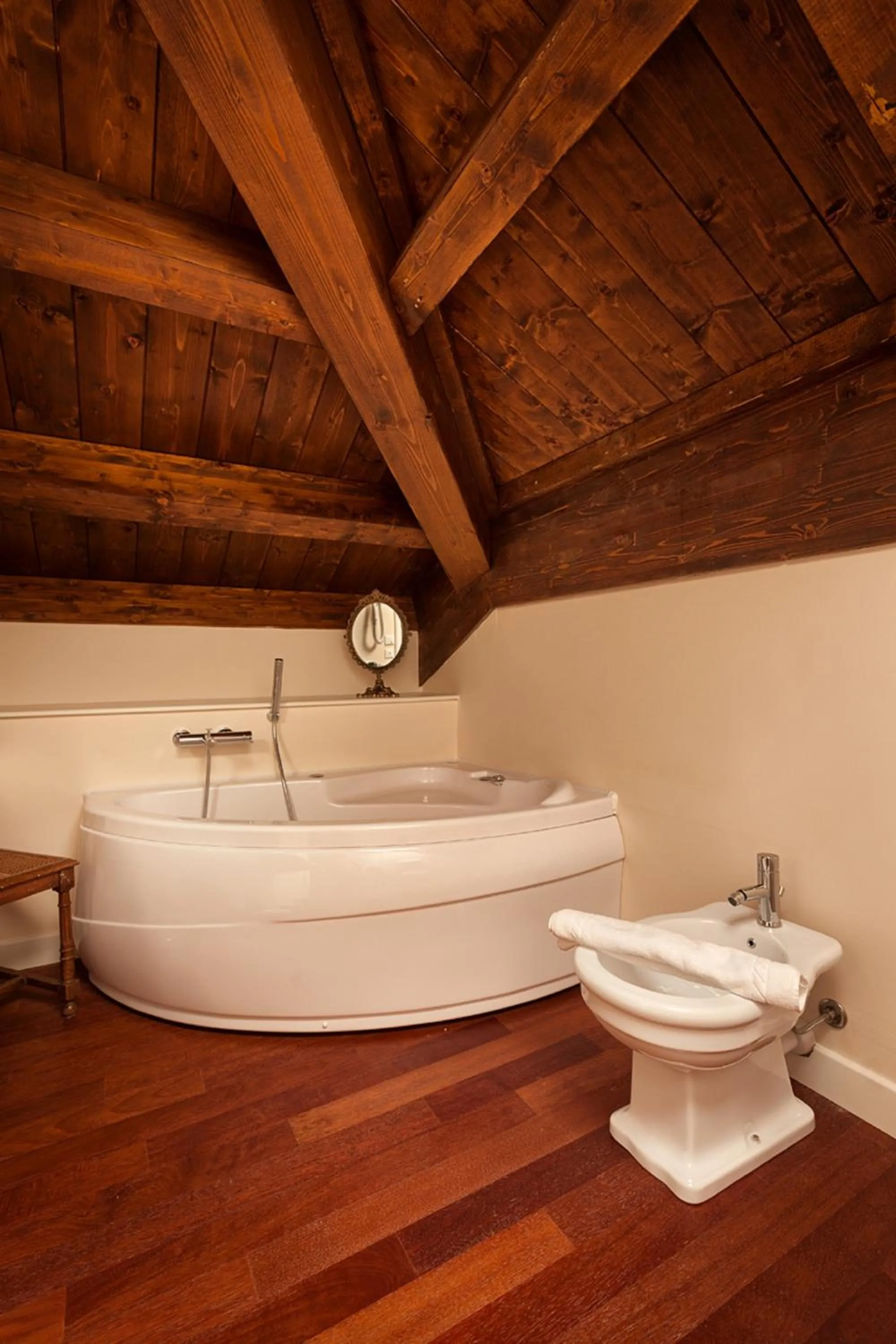 Bathroom in Duchessa Margherita Chateaux & Hotels