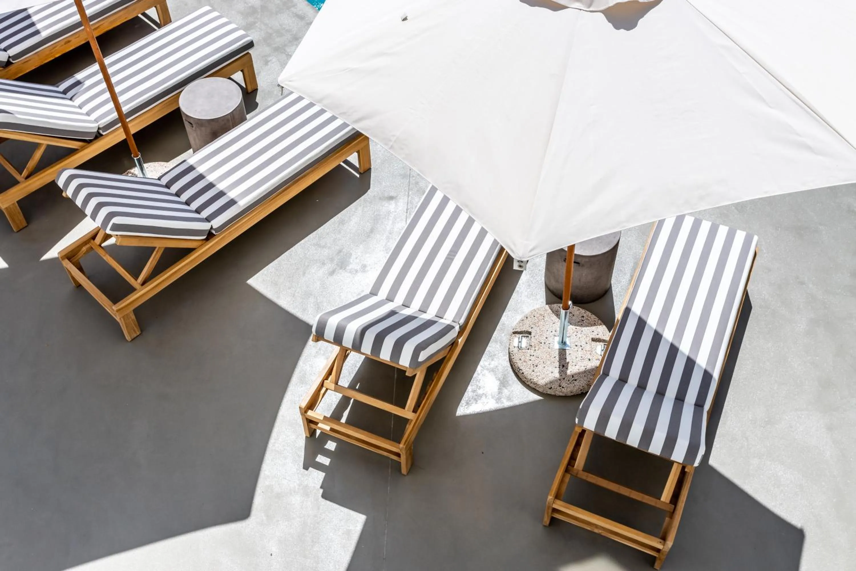 Swimming pool in Aegean Gem