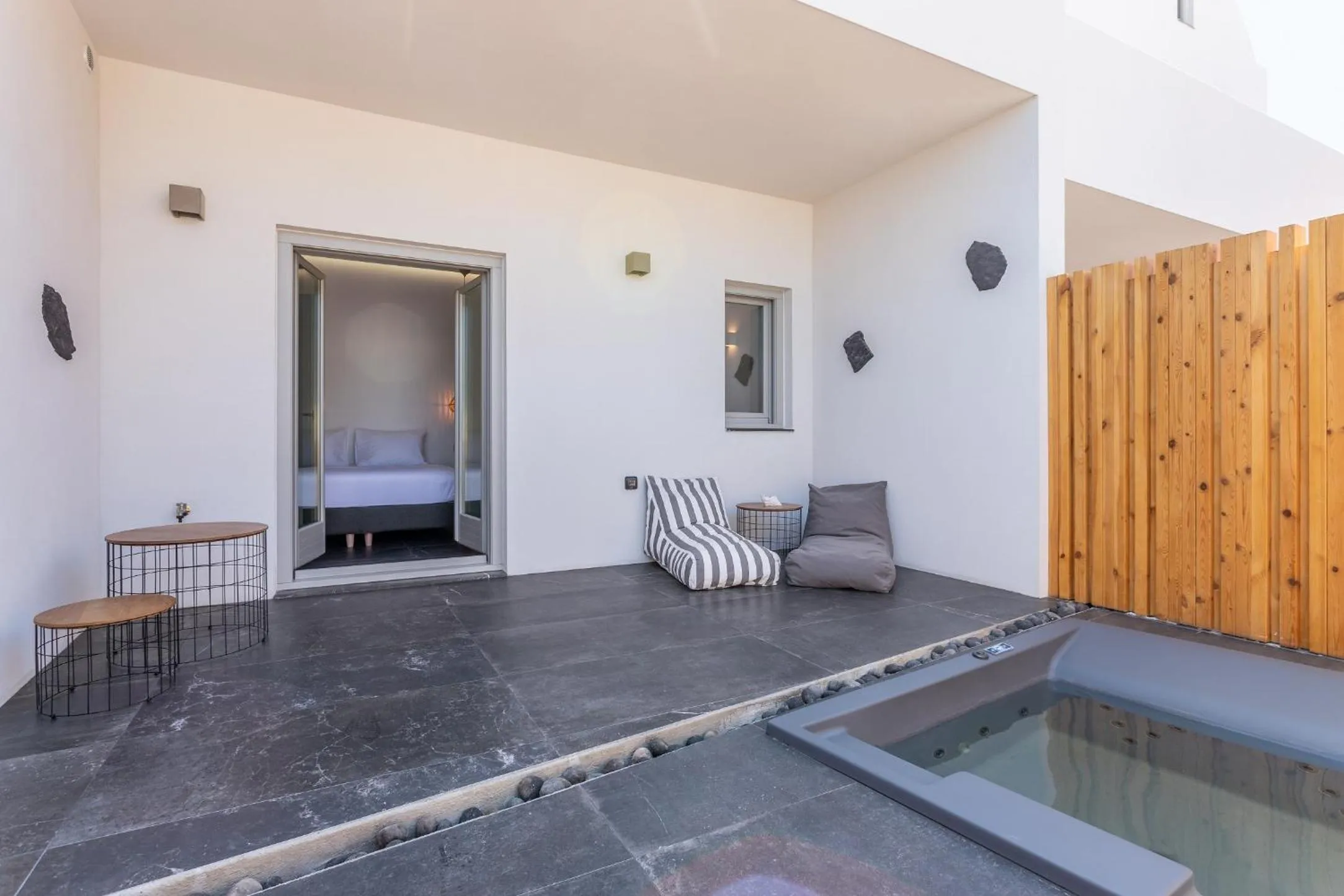 Hot Tub in Aegean Gem