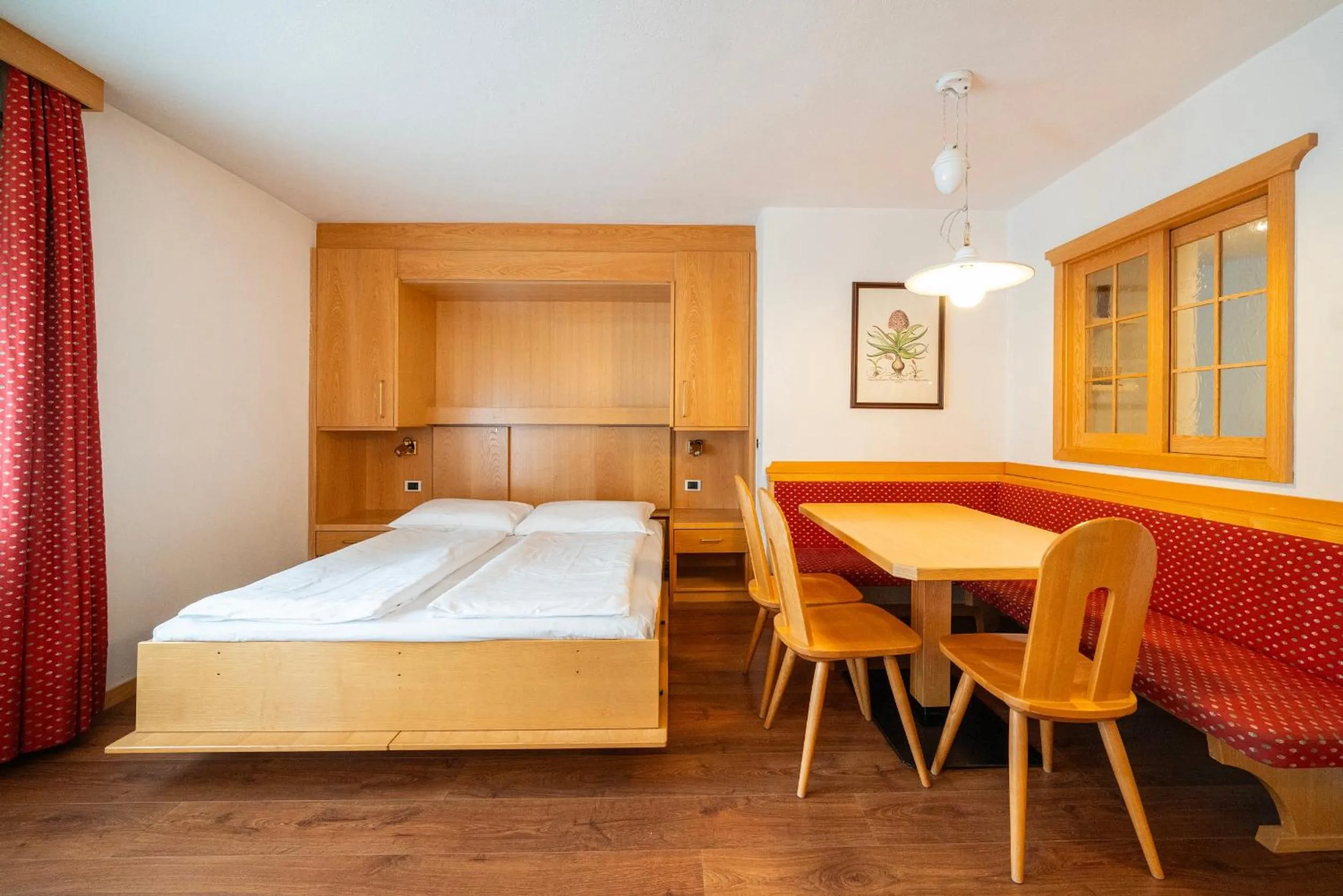 Bed in Residence Antares