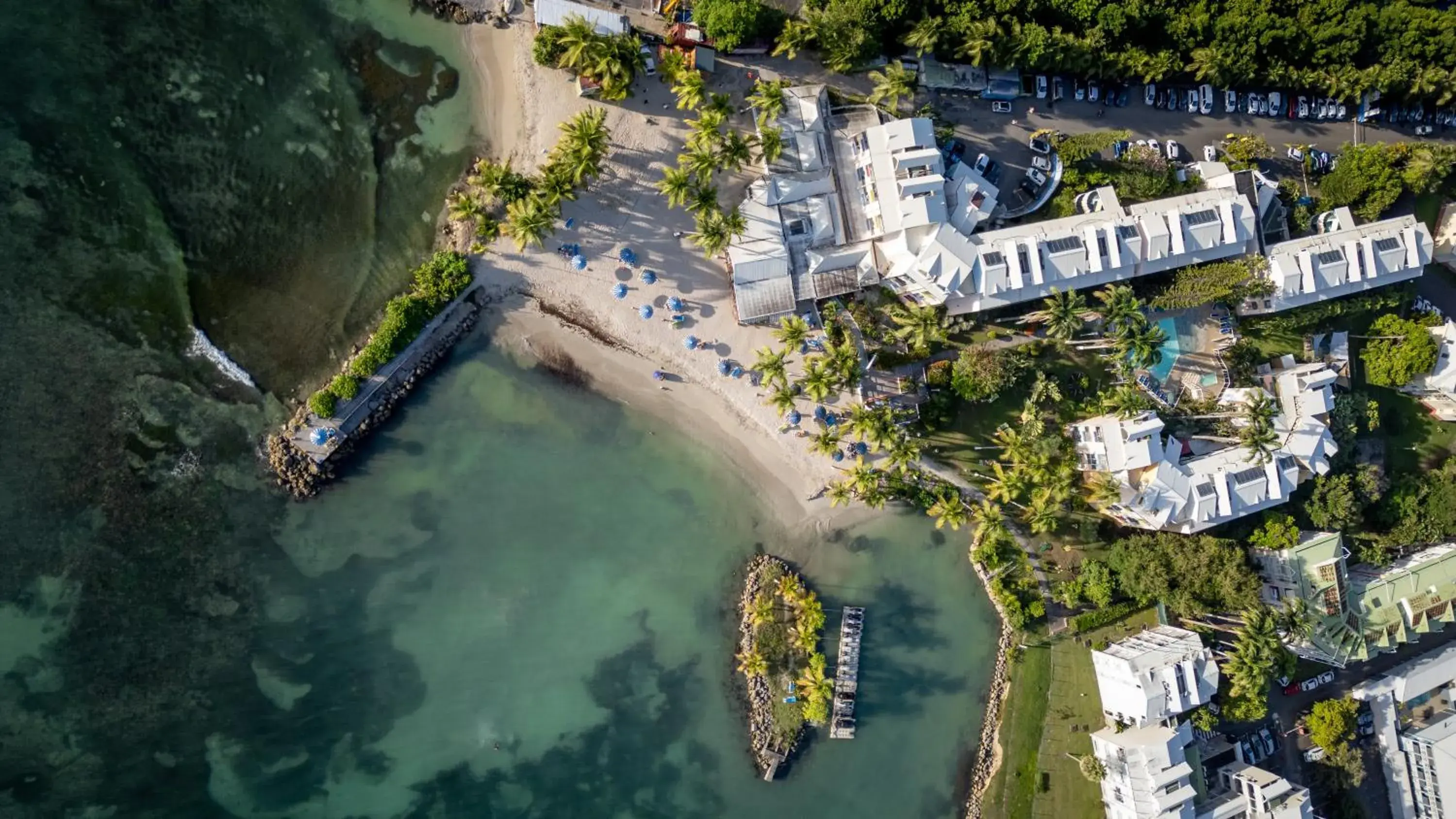 Property building in Canella Beach Hotel Property building in Canella Beach Hotel