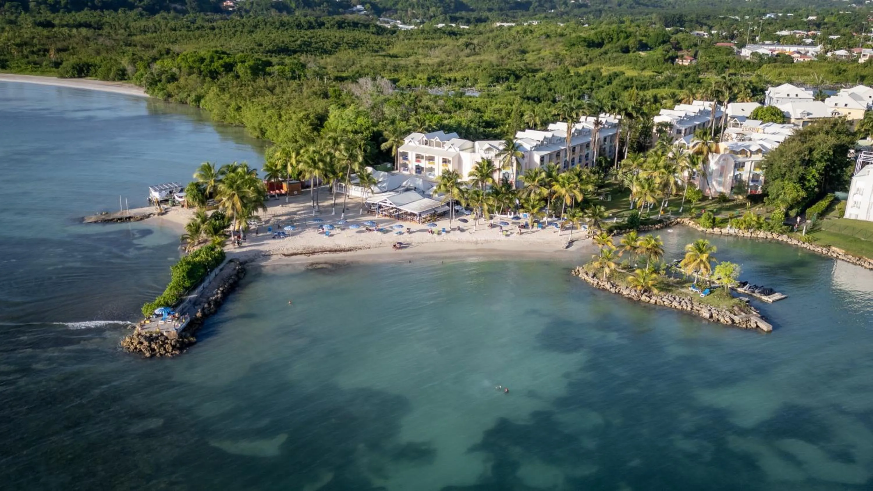 Property building in Canella Beach Hotel
