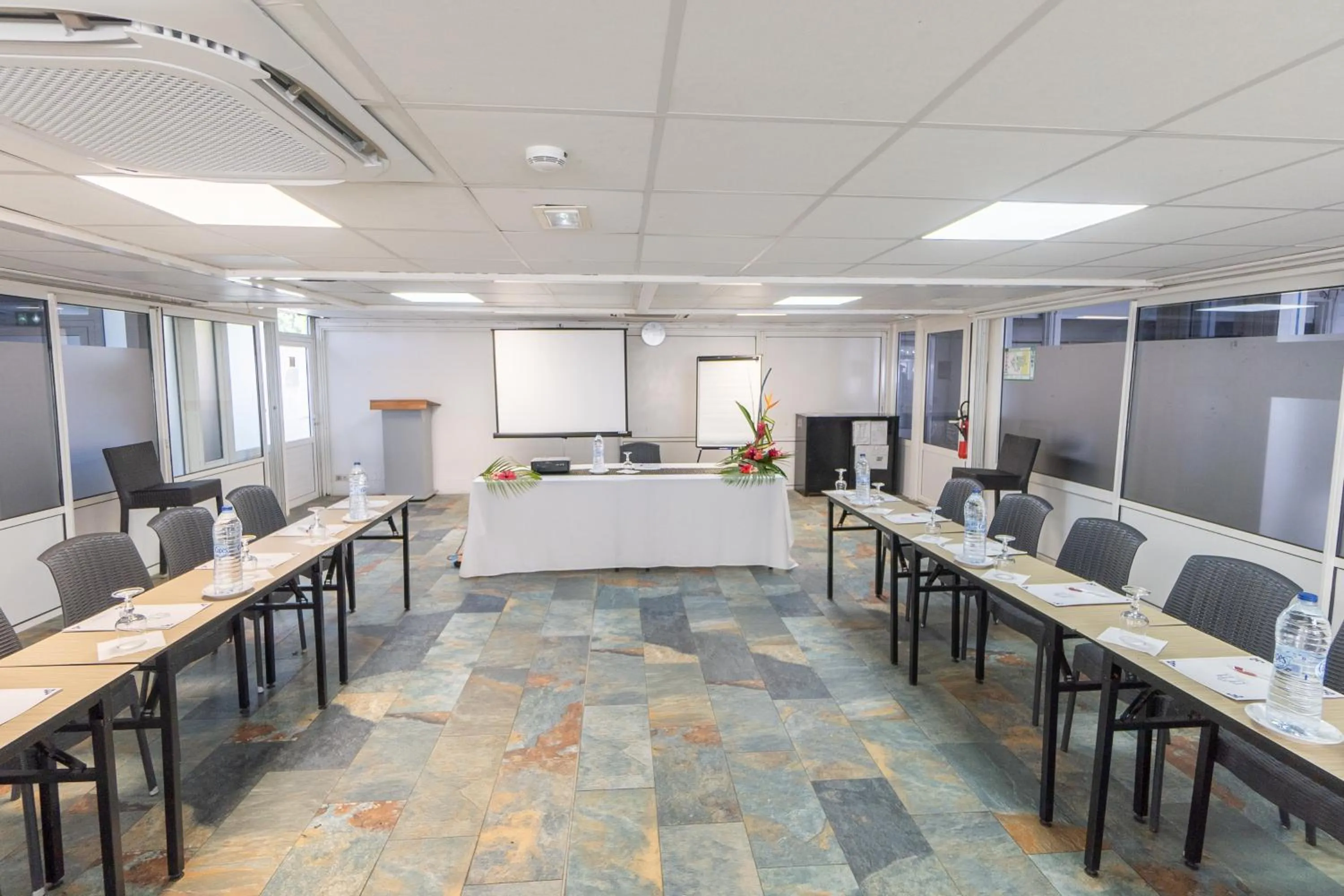 Meeting/conference room in Canella Beach Hotel