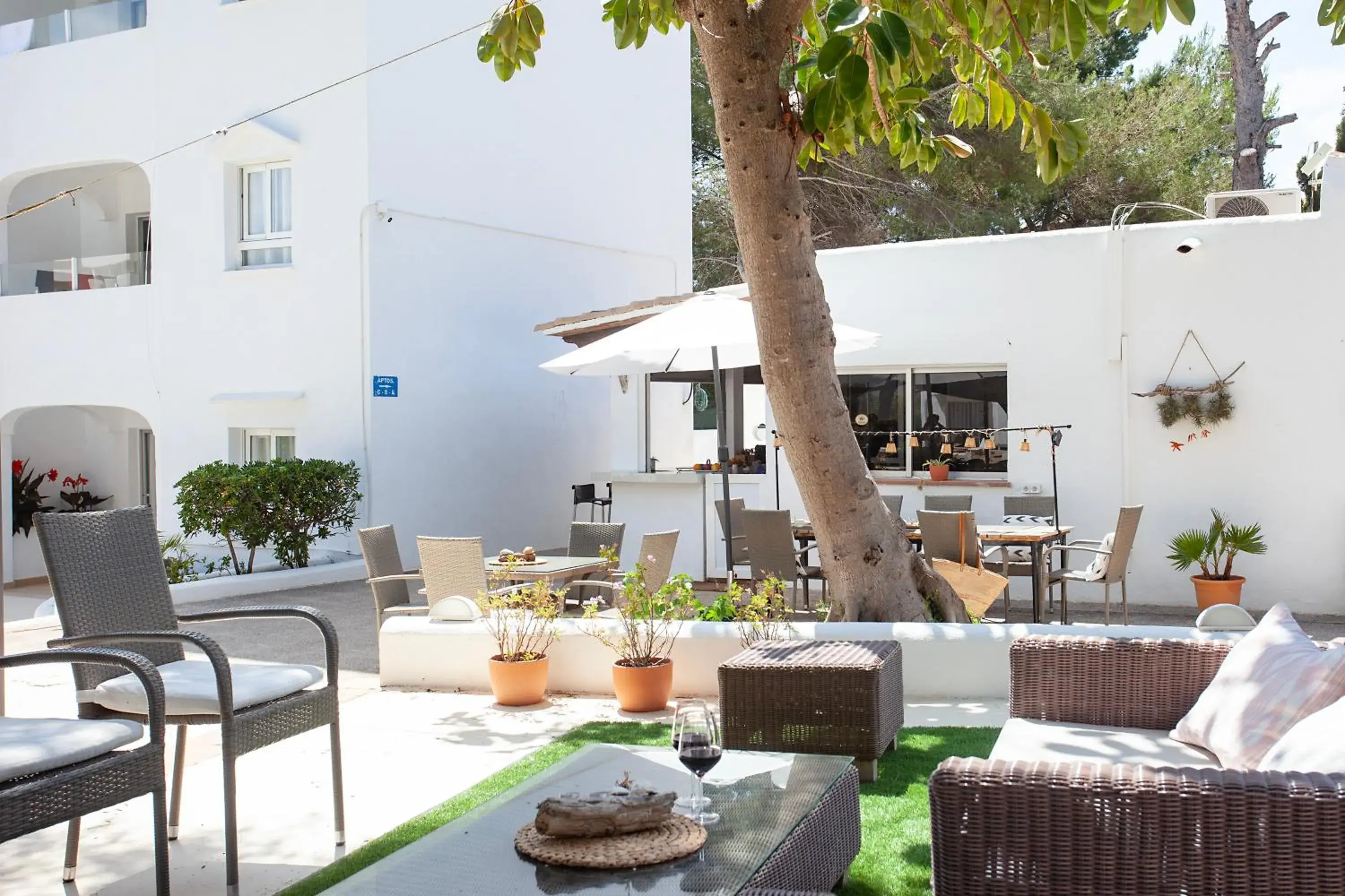 Lounge or bar in BJ Apartamentos Europa Lounge or bar in BJ Apartamentos Europa