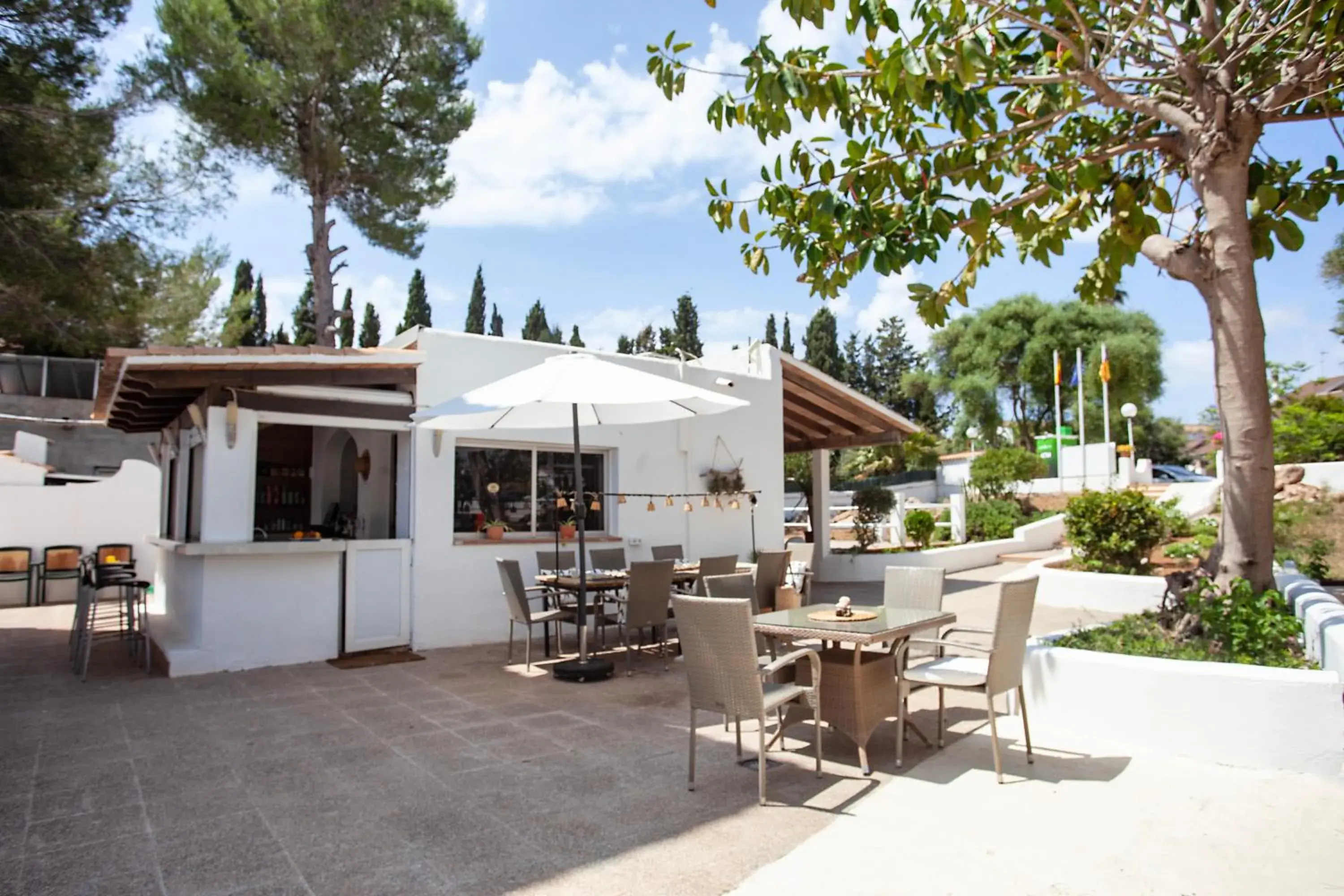 Lounge or bar in BJ Apartamentos Europa Lounge or bar in BJ Apartamentos Europa