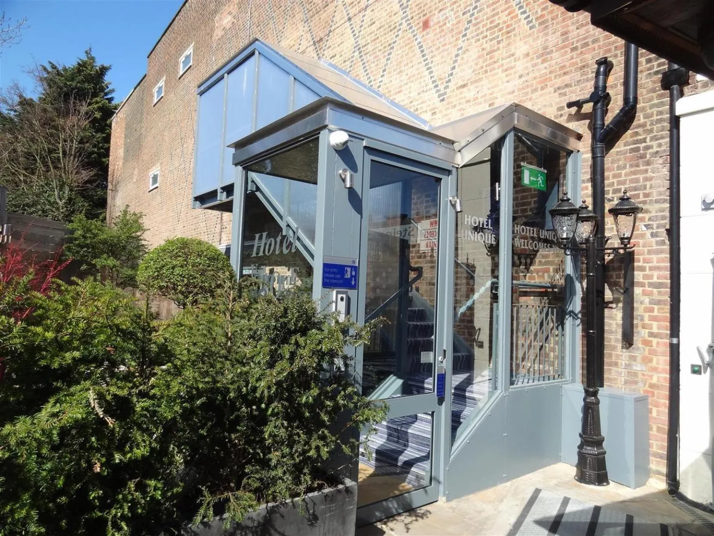 Facade/entrance in Hotel Unique