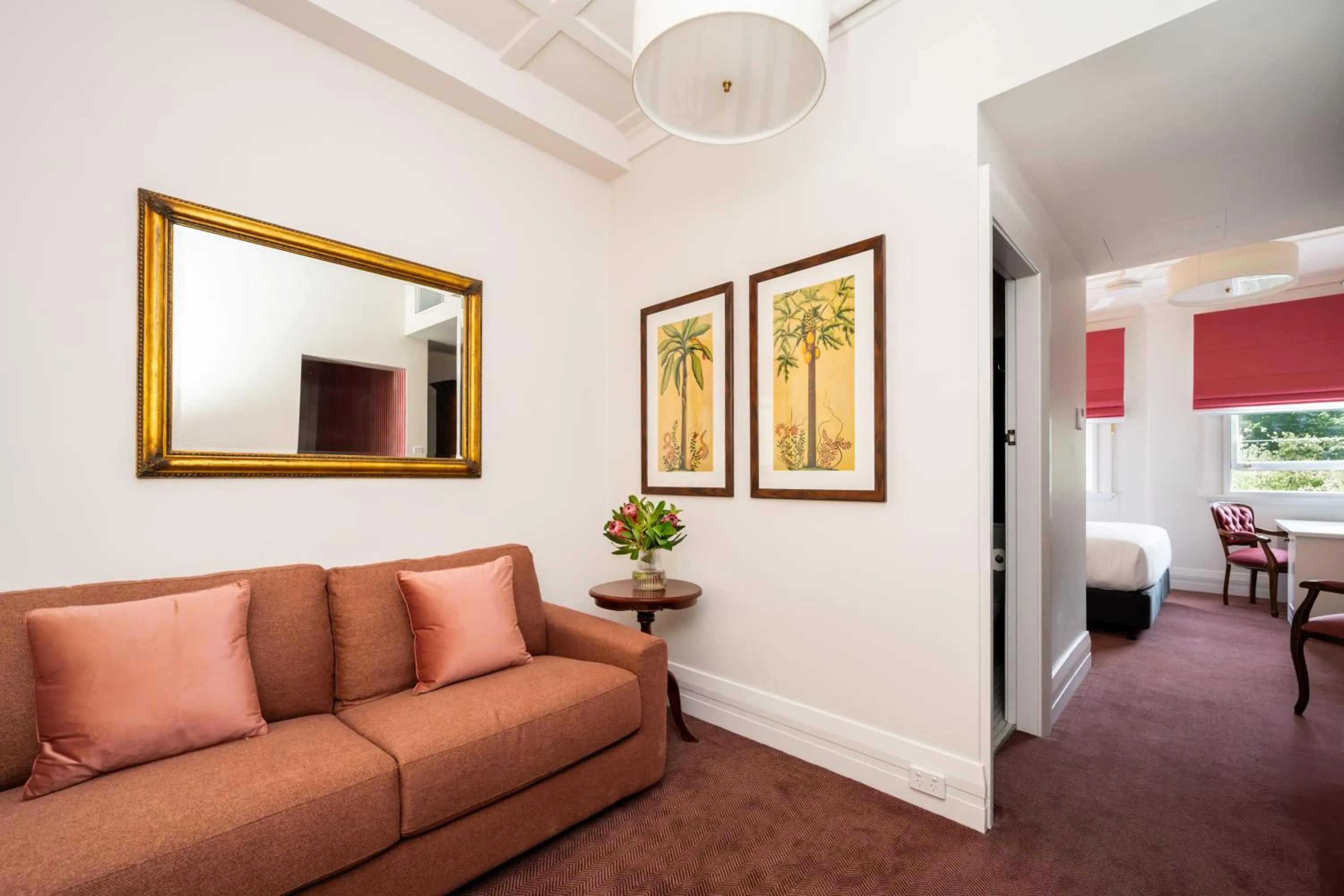 Living room in The Russell Boutique Hotel