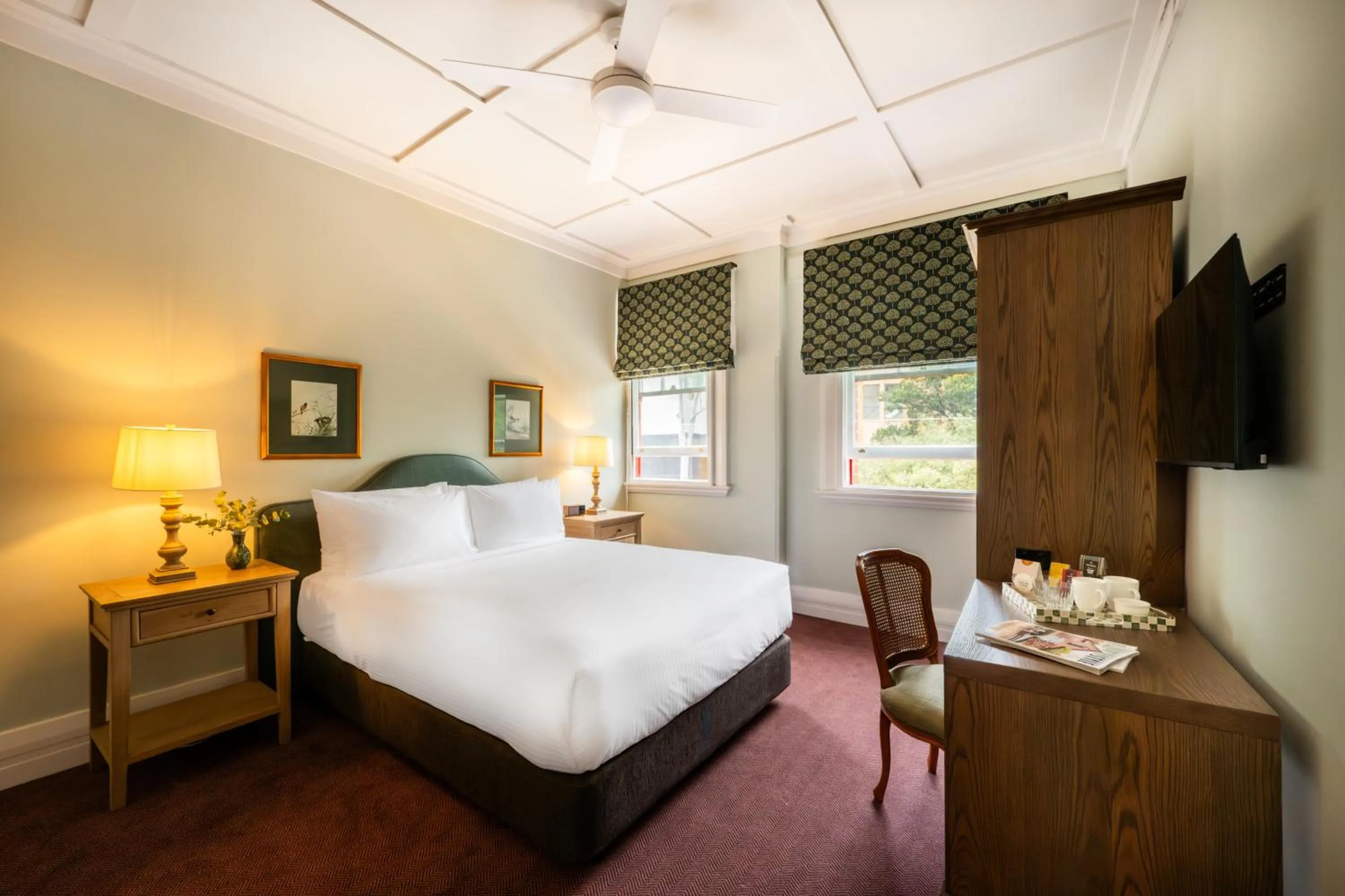 Photo of the whole room, Bed in The Russell Boutique Hotel