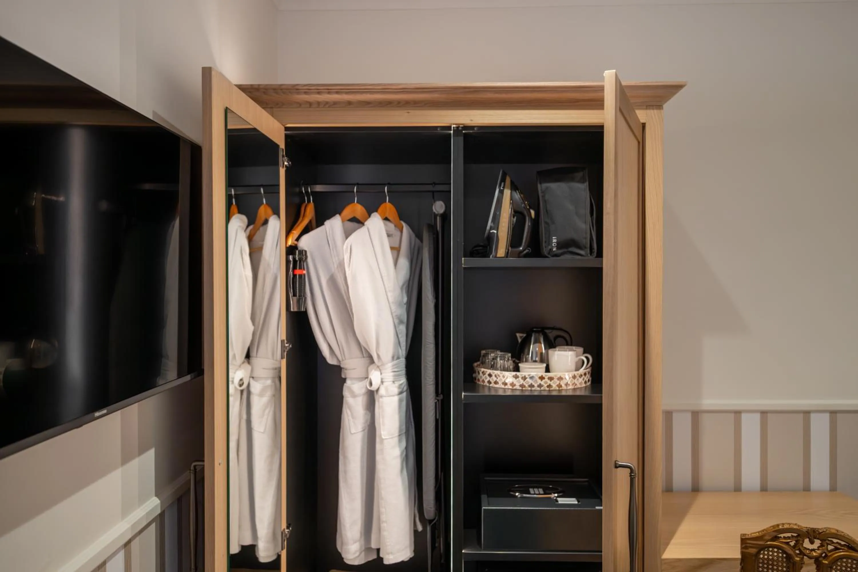wardrobe in The Russell Boutique Hotel