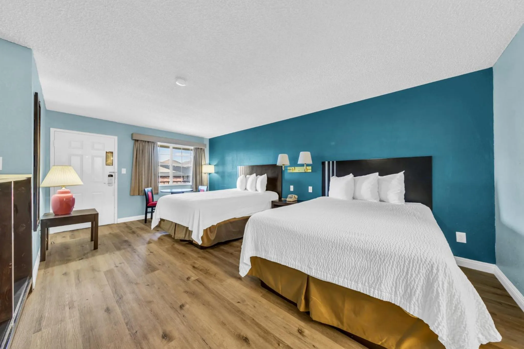 Bed in Days Inn by Wyndham Carson City