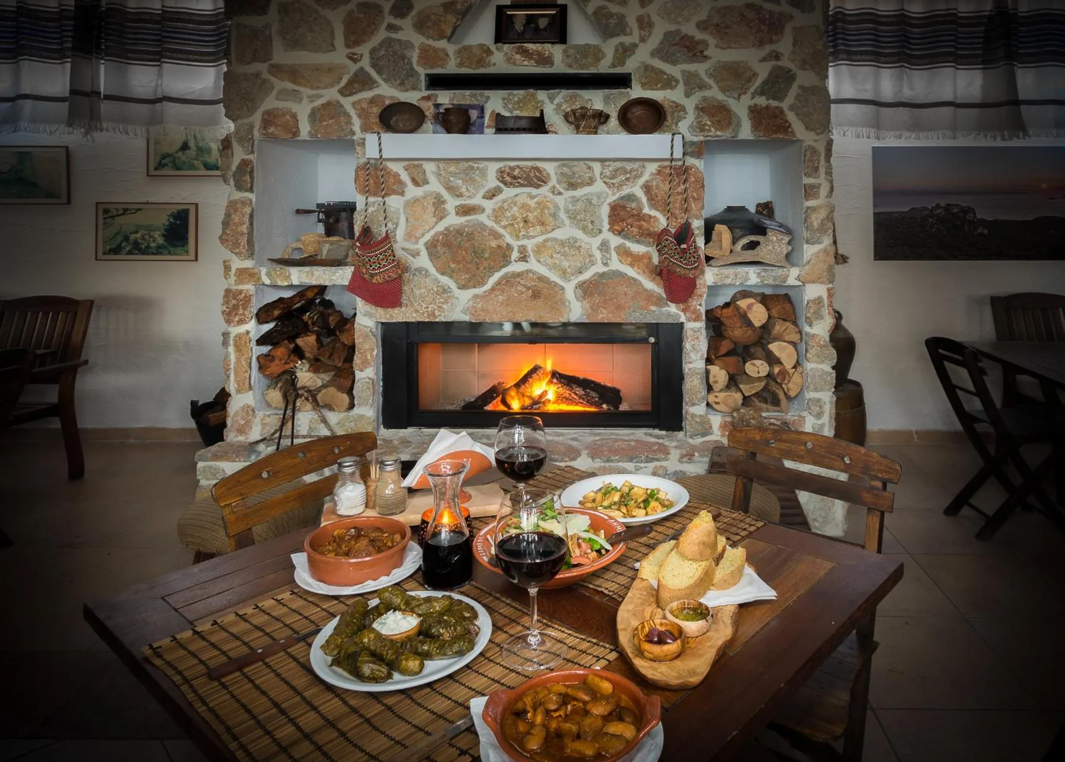 Food and drinks in Limeri Traditional Guest House