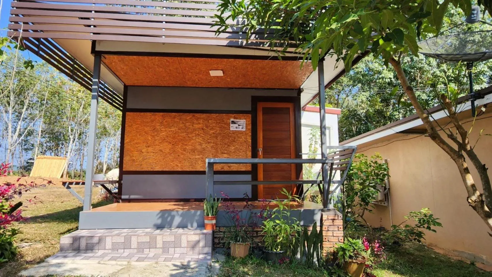 Bansuanphuhong Resort