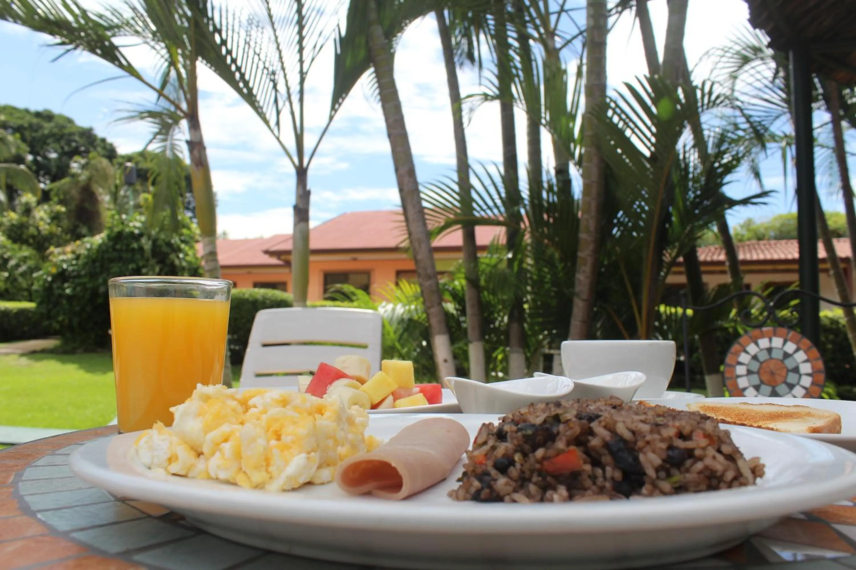 Food and drinks in Hotel Bristol Aeropuerto