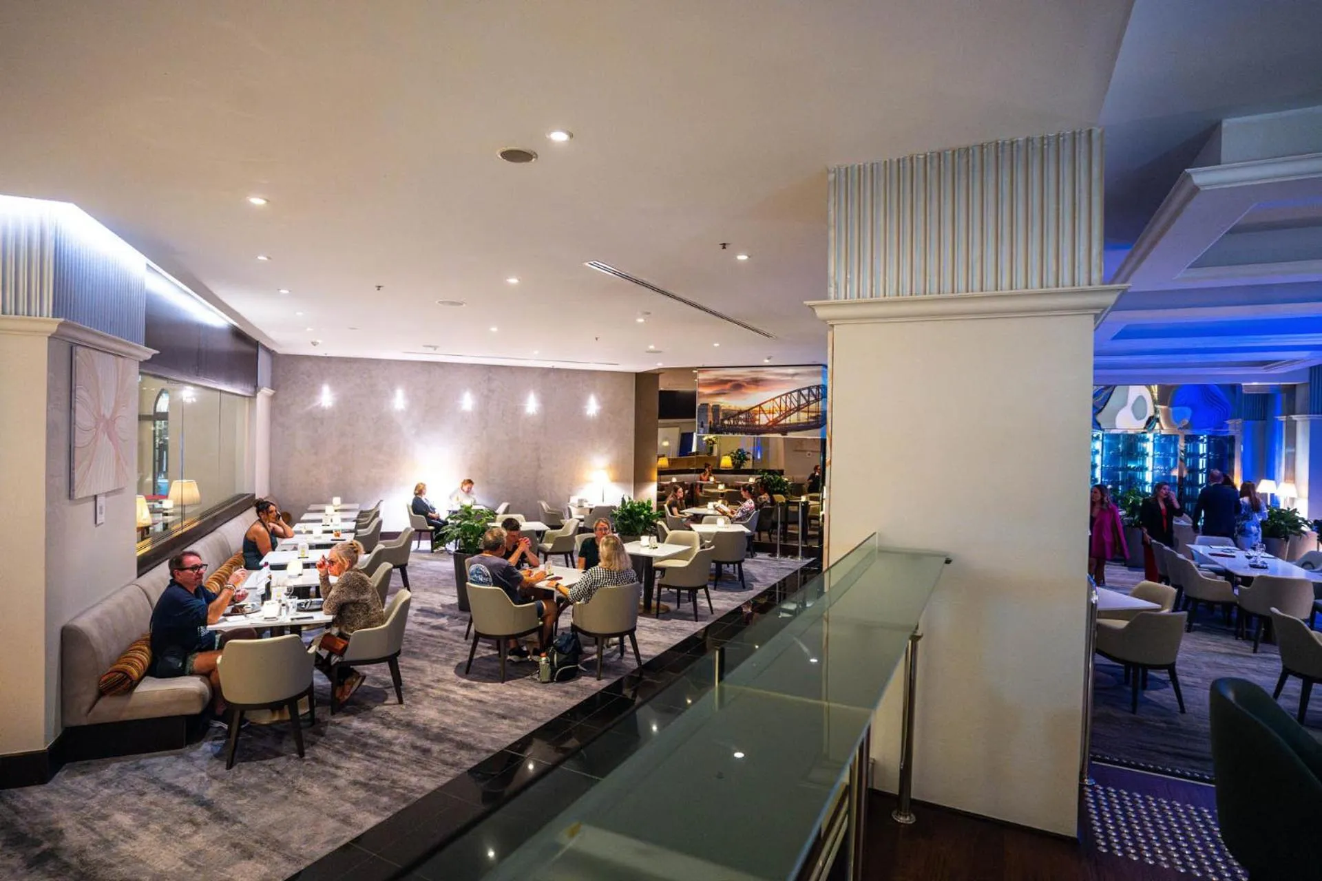 Restaurant/places to eat in Paradox Sydney