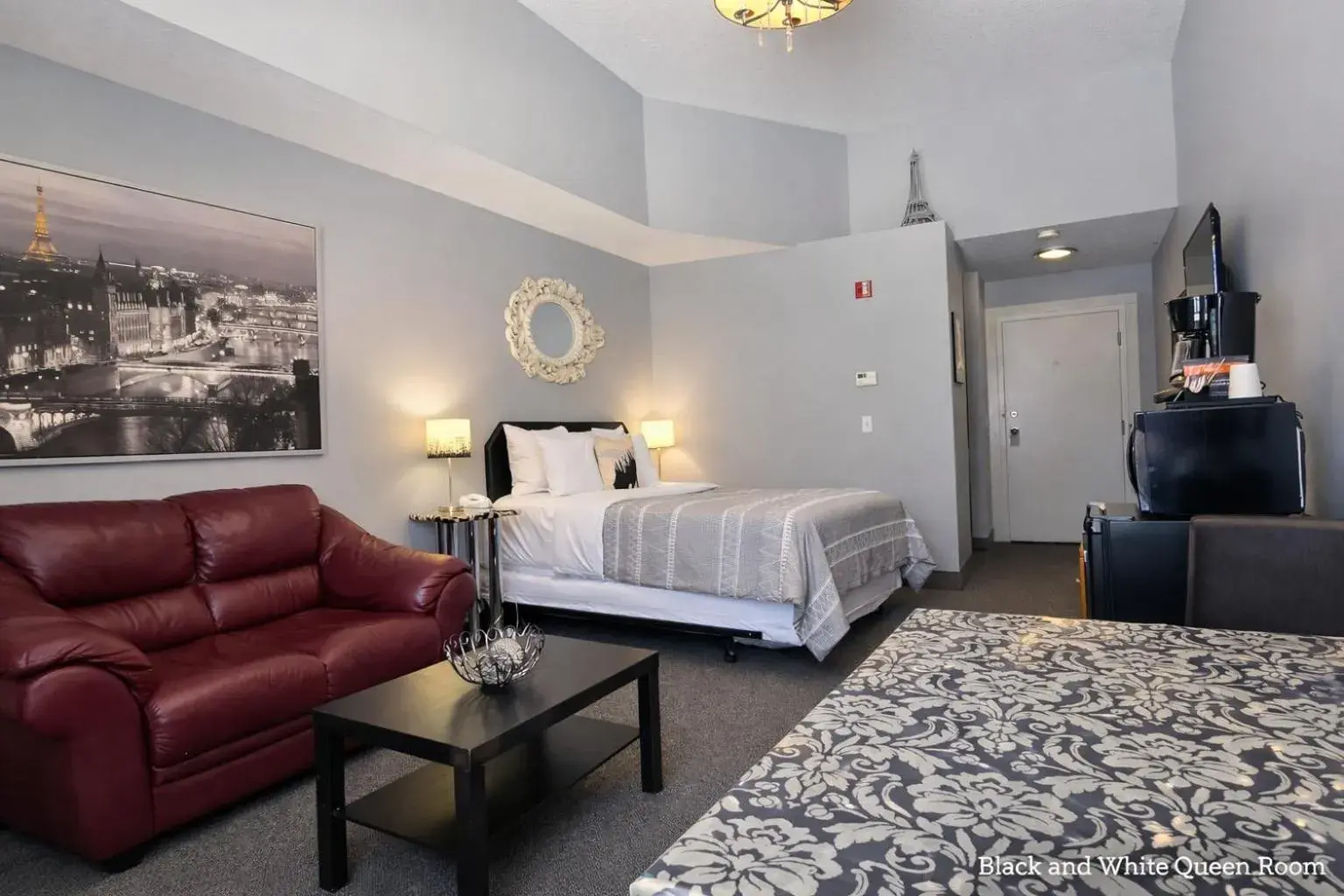 Bedroom, Bed in Mountain View Inn Bedroom, Bed in Mountain View Inn