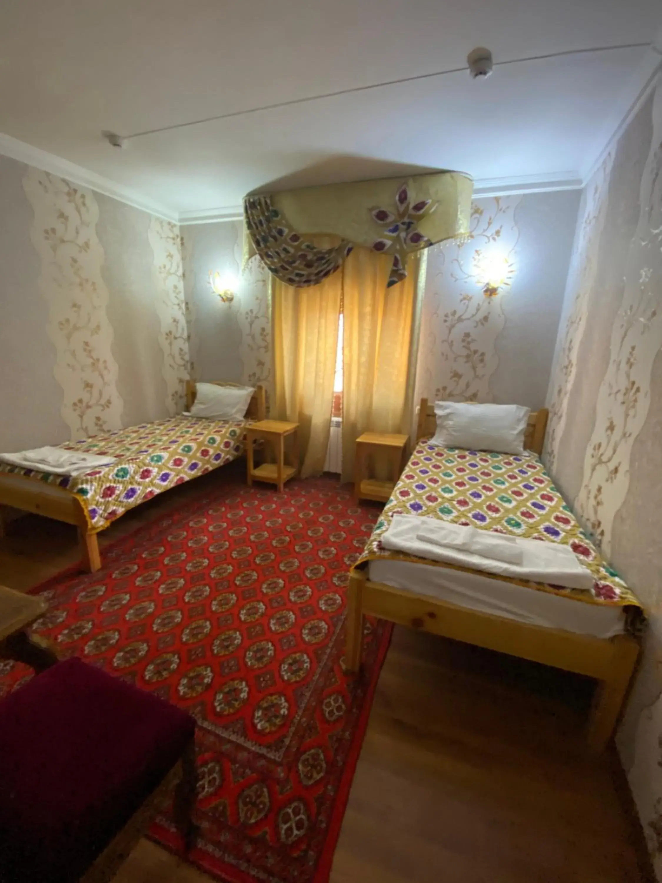 Budget Twin Room in Khiva Otabek B&B Budget Twin Room in Khiva Otabek B&B