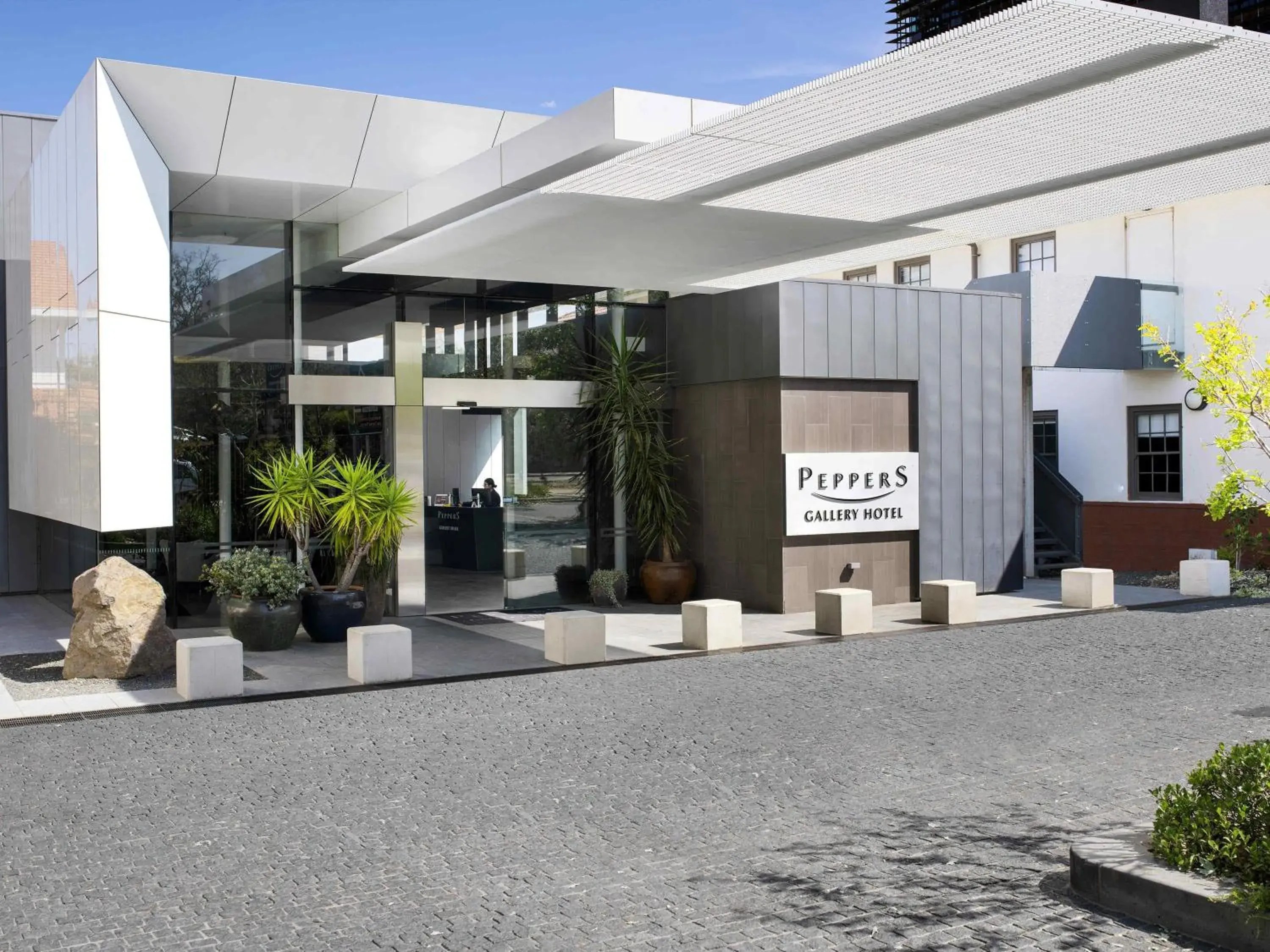 Property building in Peppers Gallery Hotel Property building in Peppers Gallery Hotel